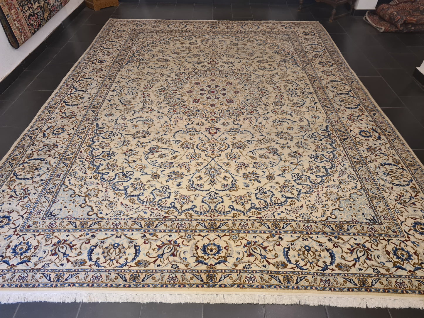 Perserteppich Orientteppich Handgeknüpfter Teppich Nain 9la 410x310cm