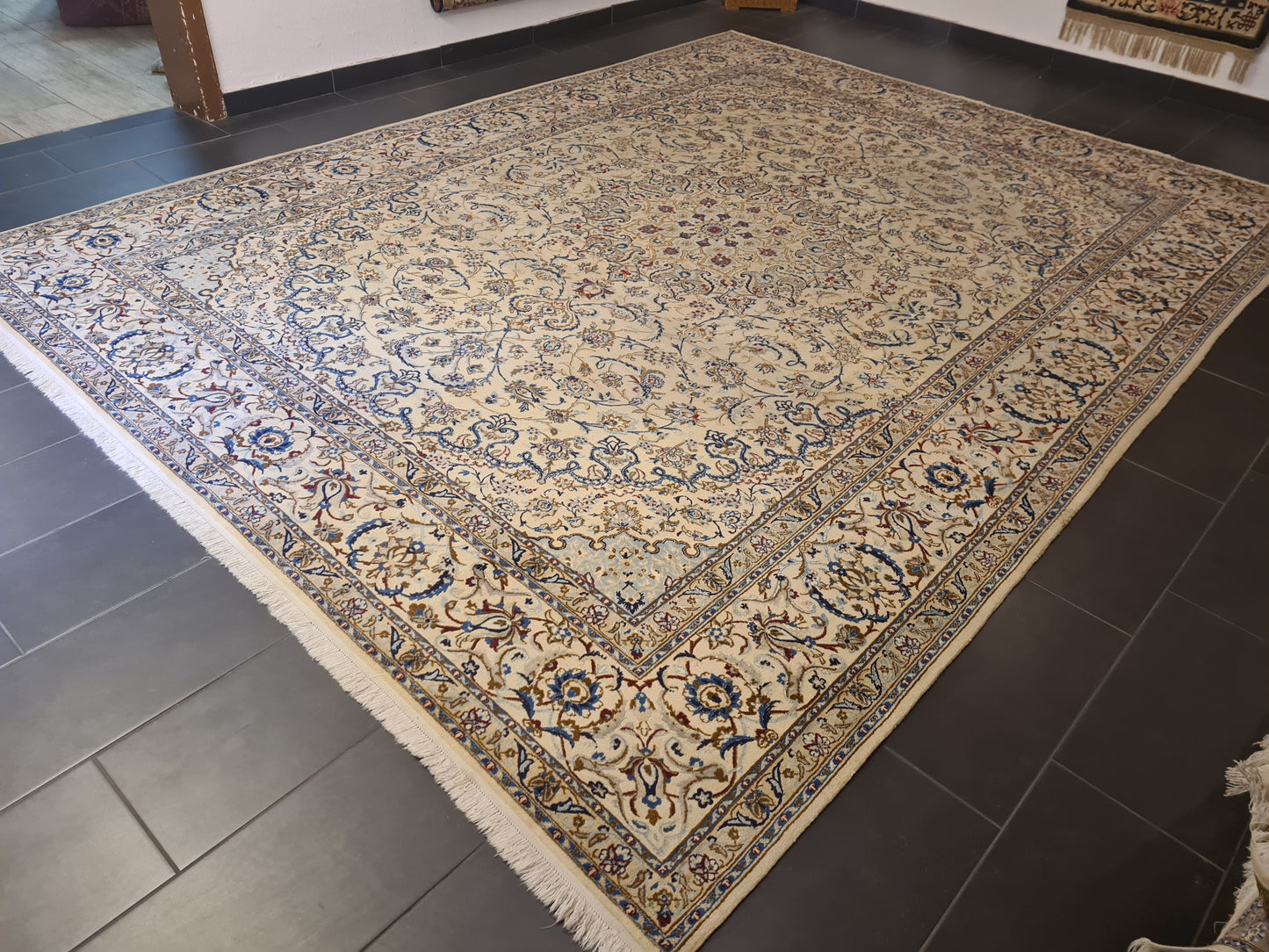 Perserteppich Orientteppich Handgeknüpfter Teppich Nain 9la 410x310cm