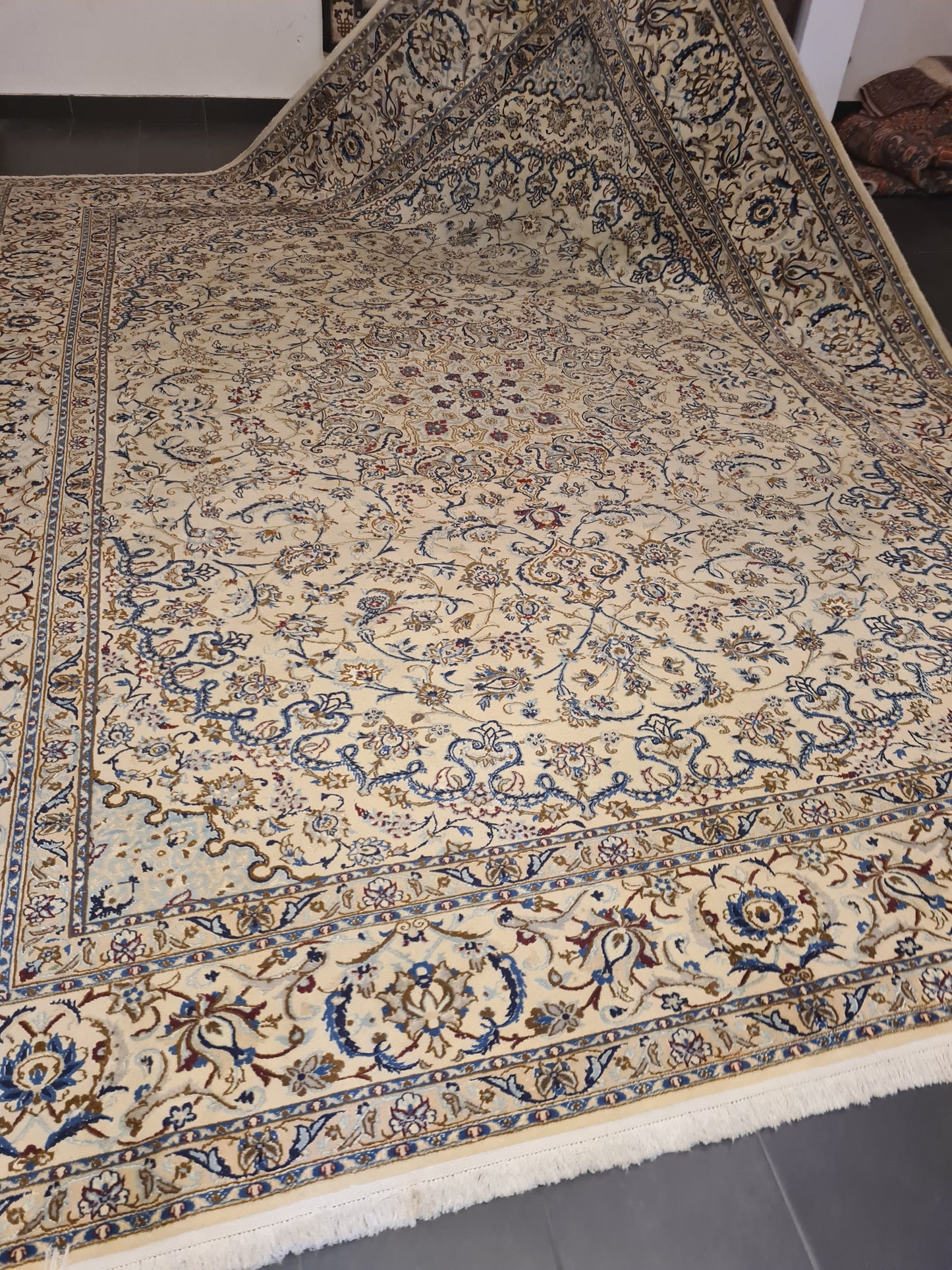 Perserteppich Orientteppich Handgeknüpfter Teppich Nain 9la 410x310cm