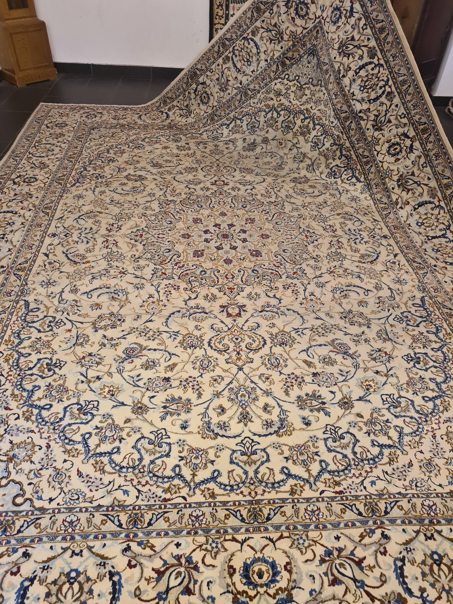 Perserteppich Orientteppich Handgeknüpfter Teppich Nain 9la 410x310cm