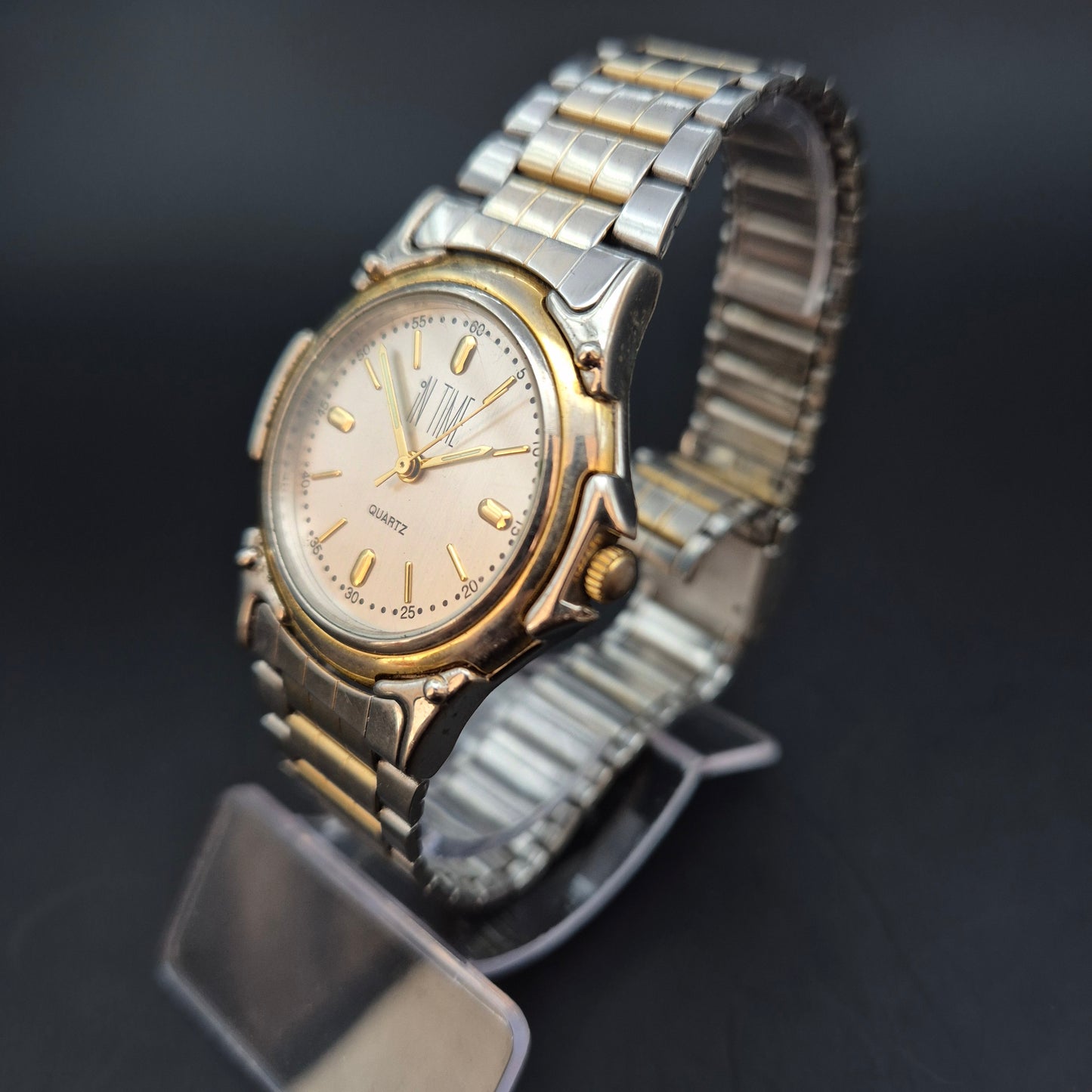 In Time Damen Uhr – Quarz, Bicolor-Design