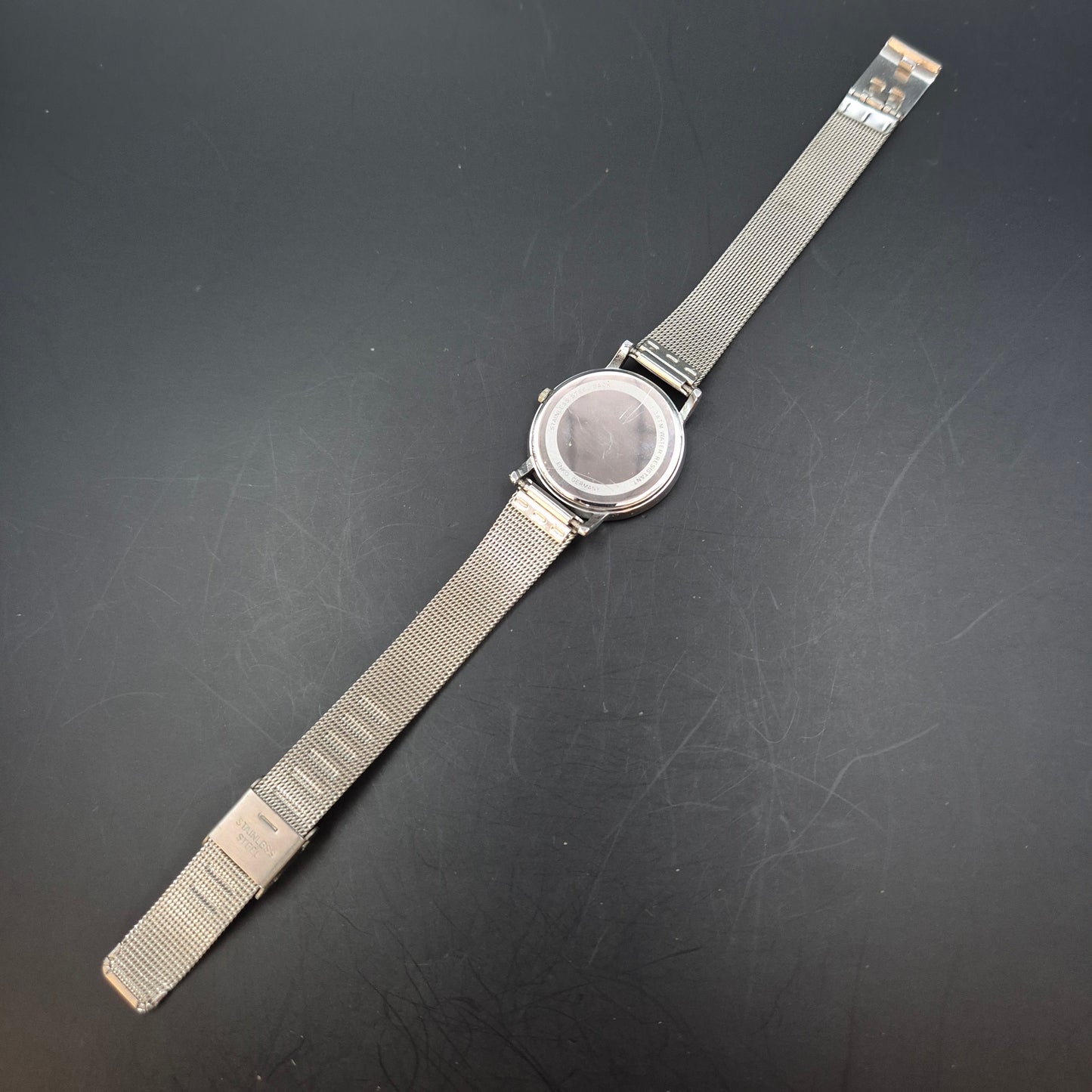 ENKO Germany Damen Uhr Quarz Milanaise-Armband