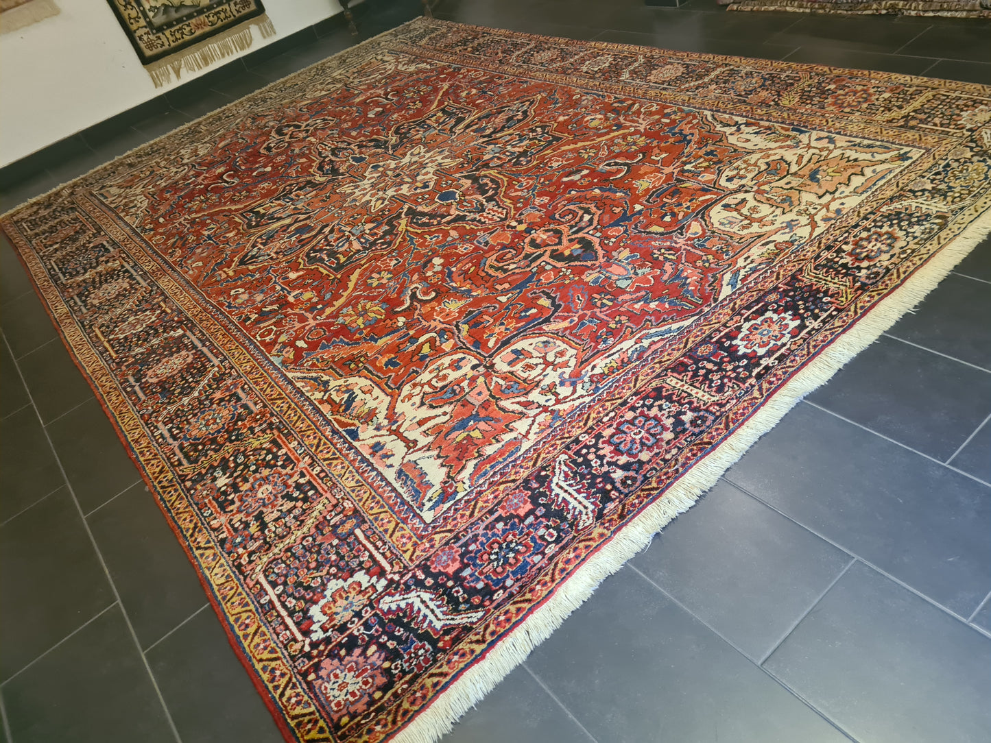 Perserteppich Orientteppich Handgeknüpfter Teppich Heris 430x300cm