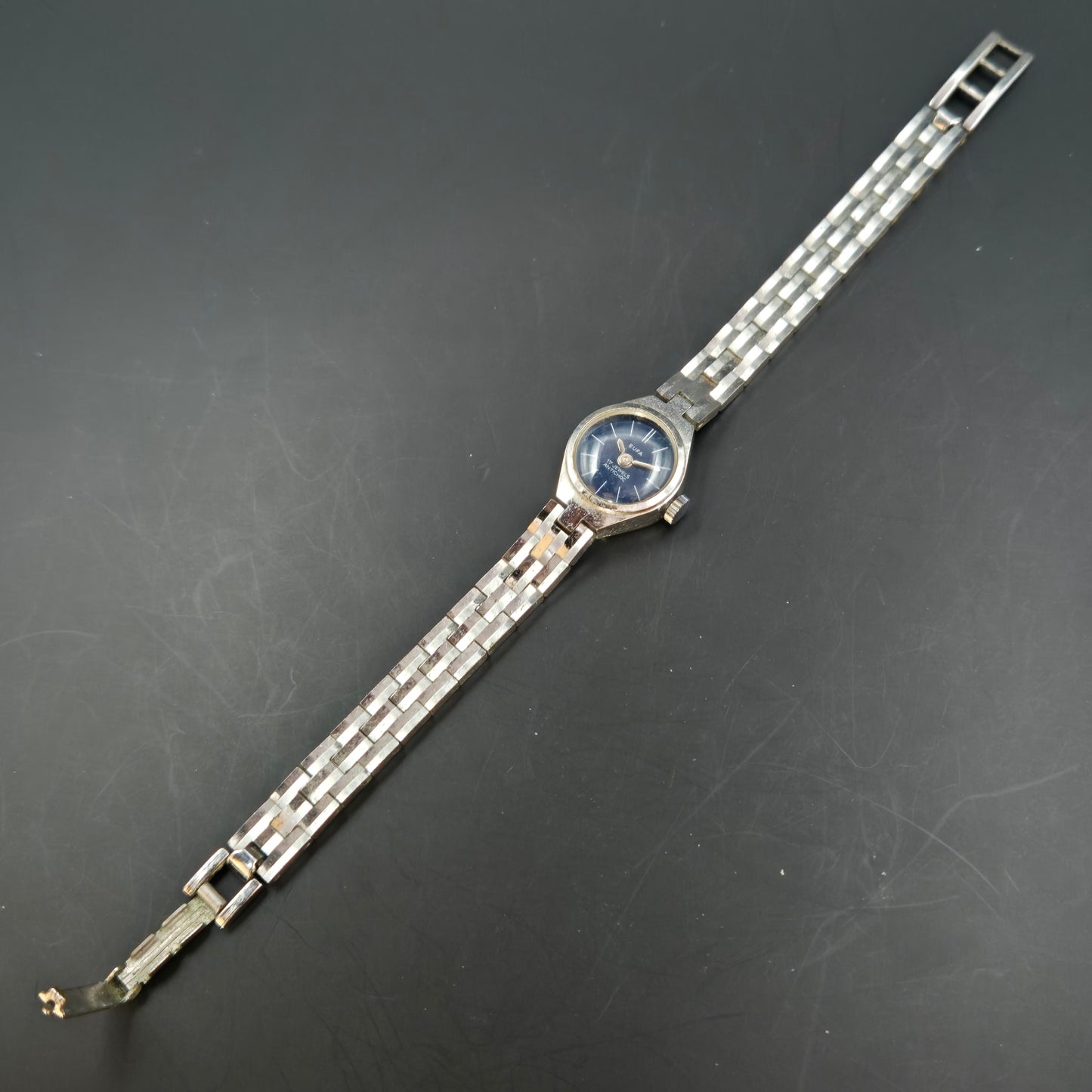 EUFA Damen Uhr – Vintage, 17 Jewels, Antichoc, Silberfarben