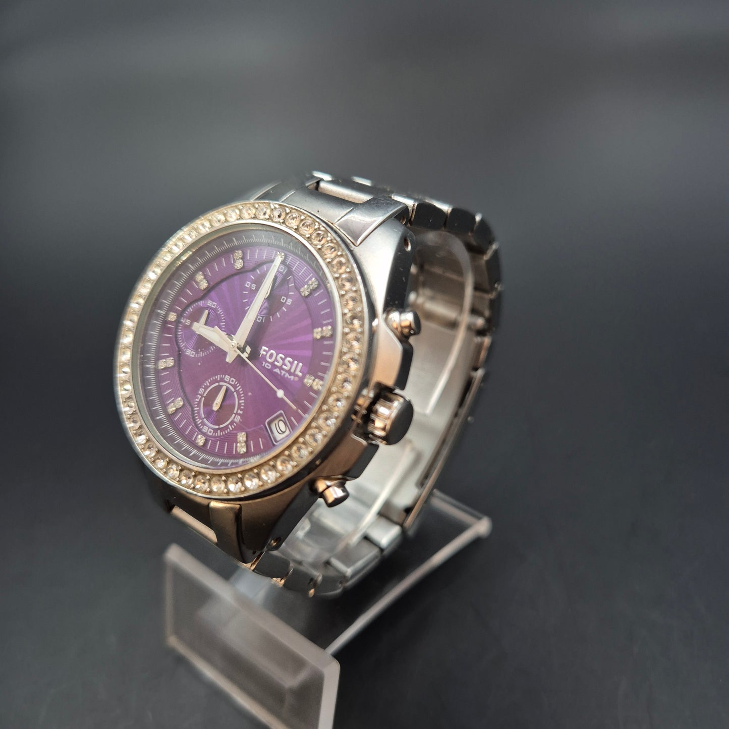 Fossil Damen Uhr – Quarz Chronograph, Lila mit Strass-Besatz