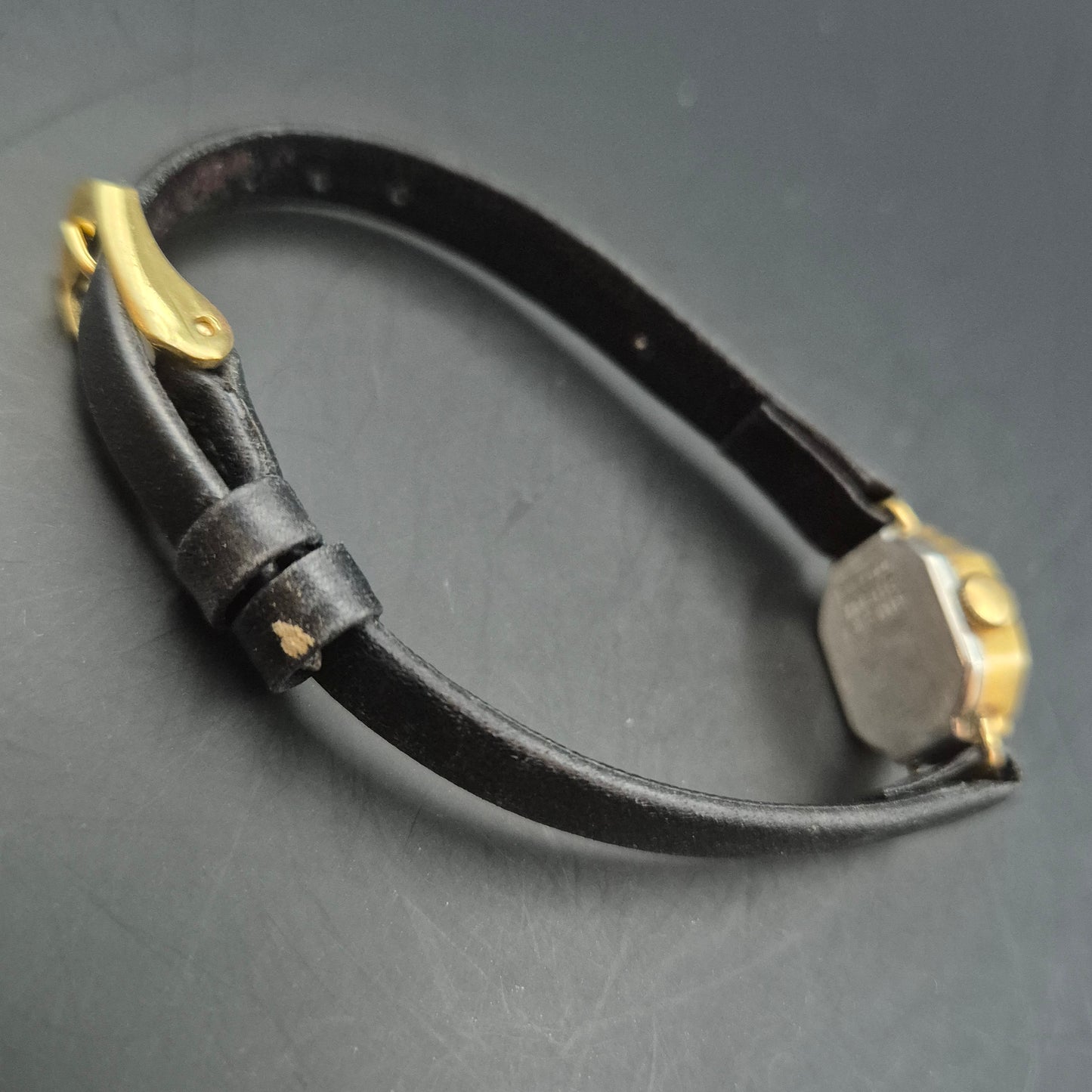 Vintage Dugena Damen Uhr – Elegantes Goldgehäuse mit Lederarmband