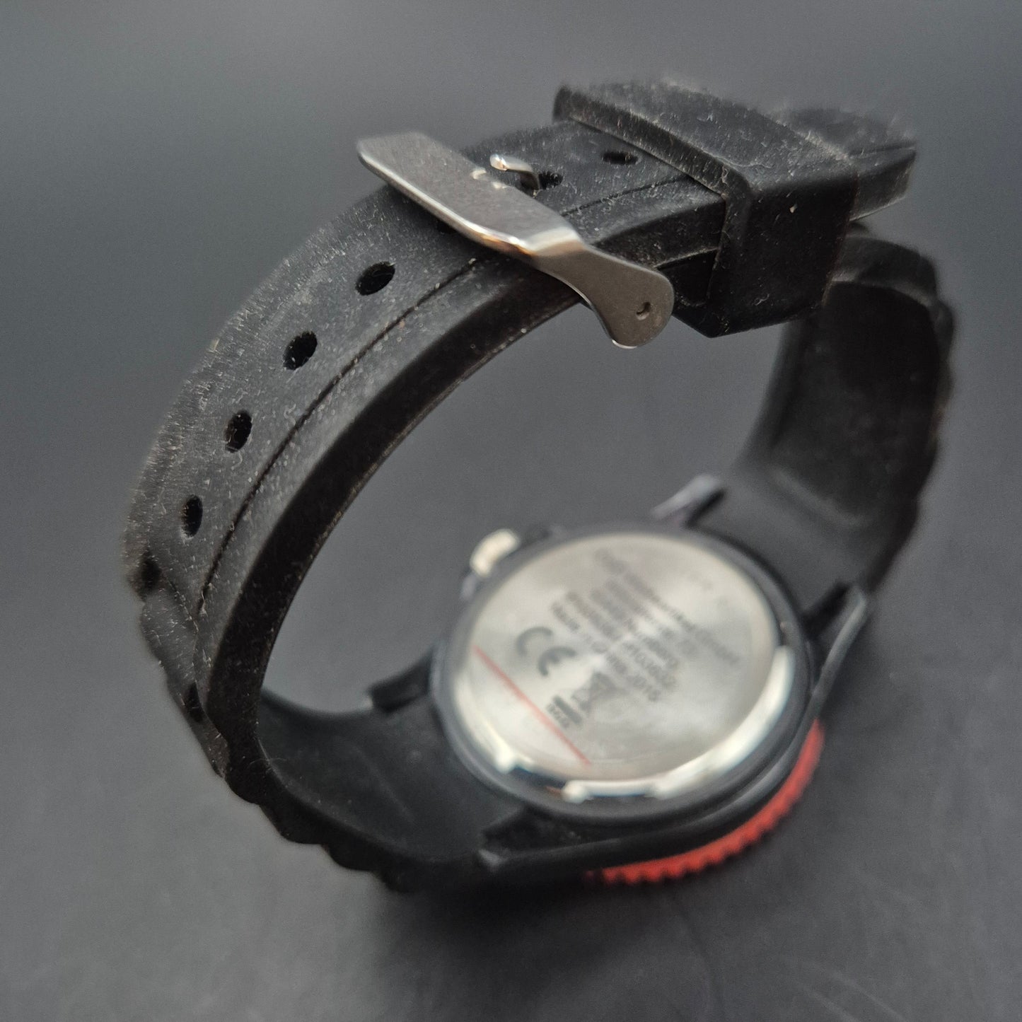 Spende Blut Rotes Kreuz Uhr – Sportlich & Limitiert