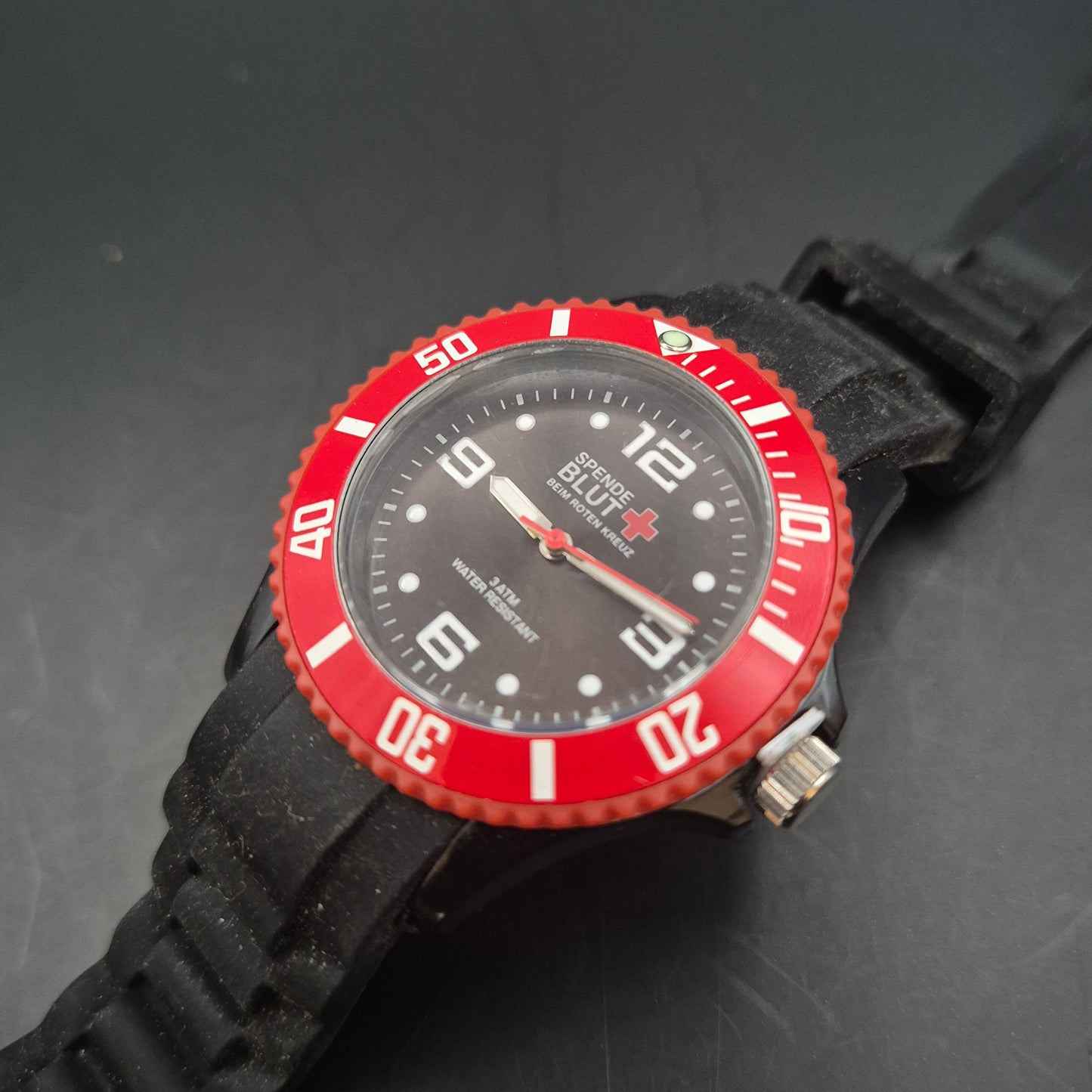 Spende Blut Rotes Kreuz Uhr – Sportlich & Limitiert