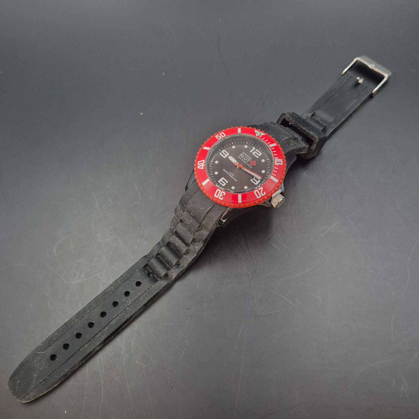 Spende Blut Rotes Kreuz Uhr – Sportlich & Limitiert