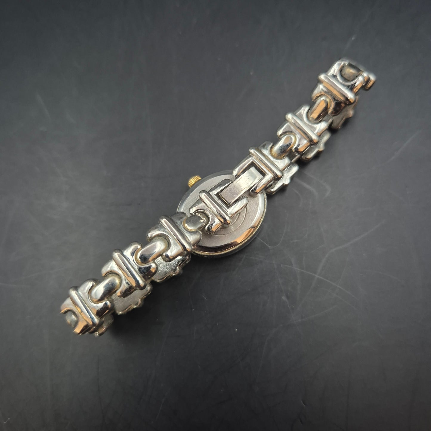 Elegante Carlo Cantinaro Damen Uhr – Italienisches Design