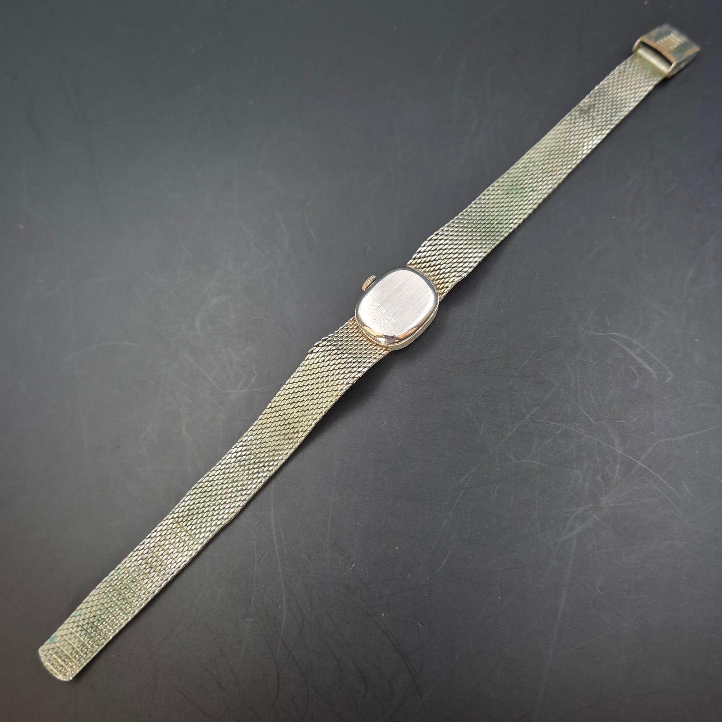 Vintage Itraco Damen Uhr – Elegantes Milanaise-Armband