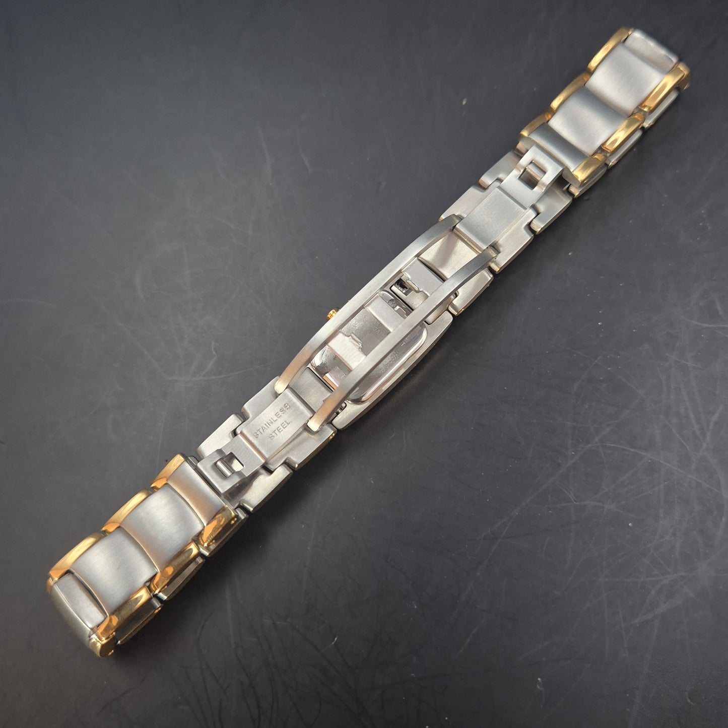 Elegante PTL Damen Uhr – Bicolor Design mit Rechteckgehäuse