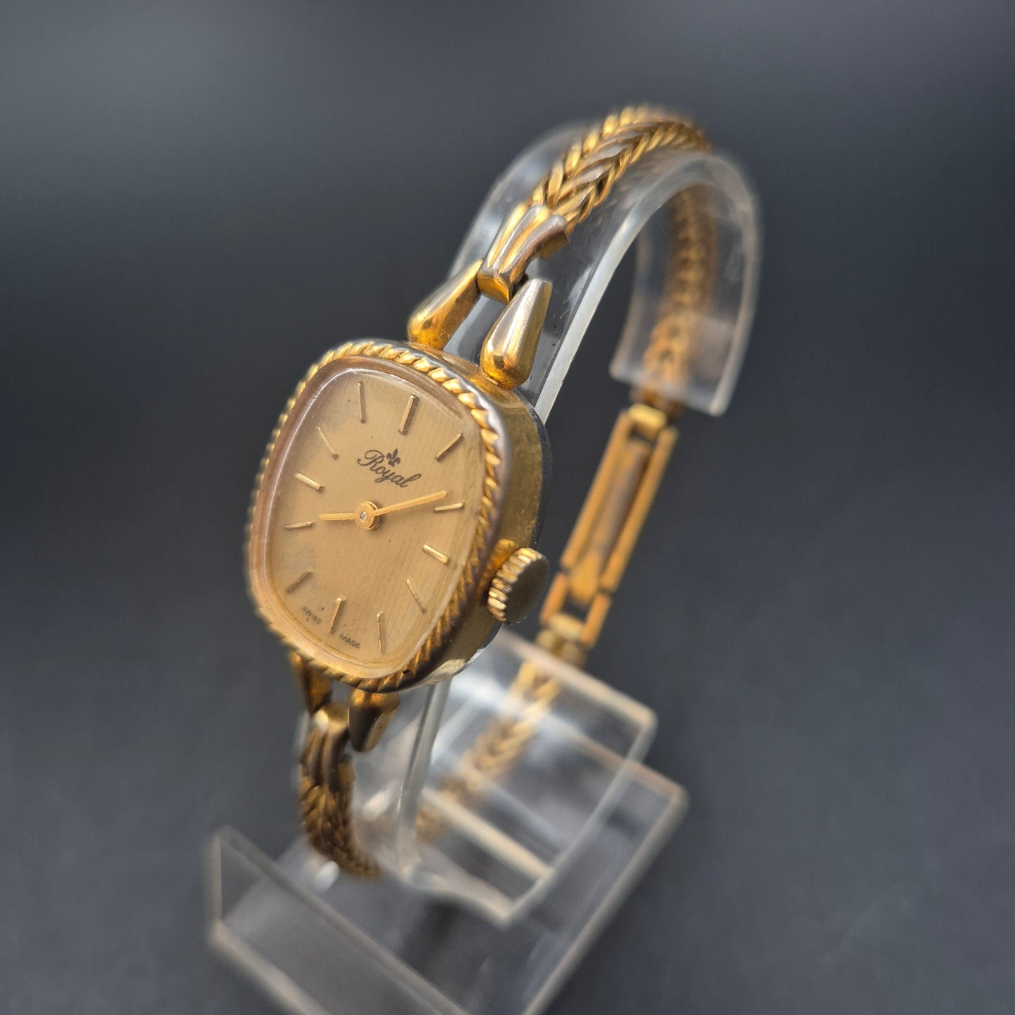 Elegante Royal Damen Uhr Vergoldeter Vintage-Look aus der Schweiz