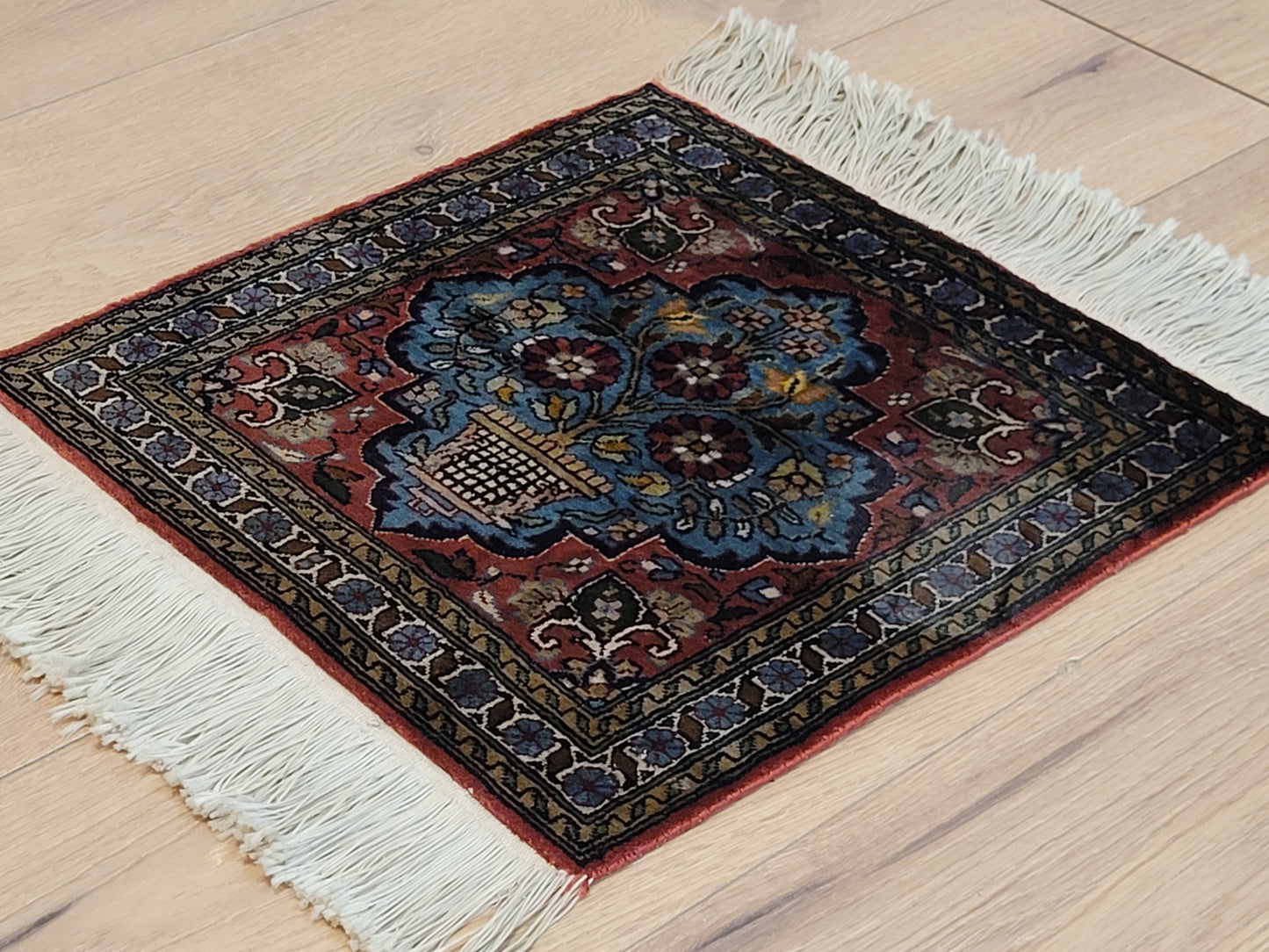 Ghom Teppich Seide feine Knüpfung Miniatur