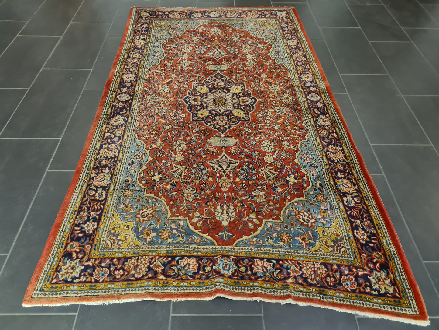 Perserteppich Orientteppich Handgeknüpfter Teppich Täbris 225x130cm