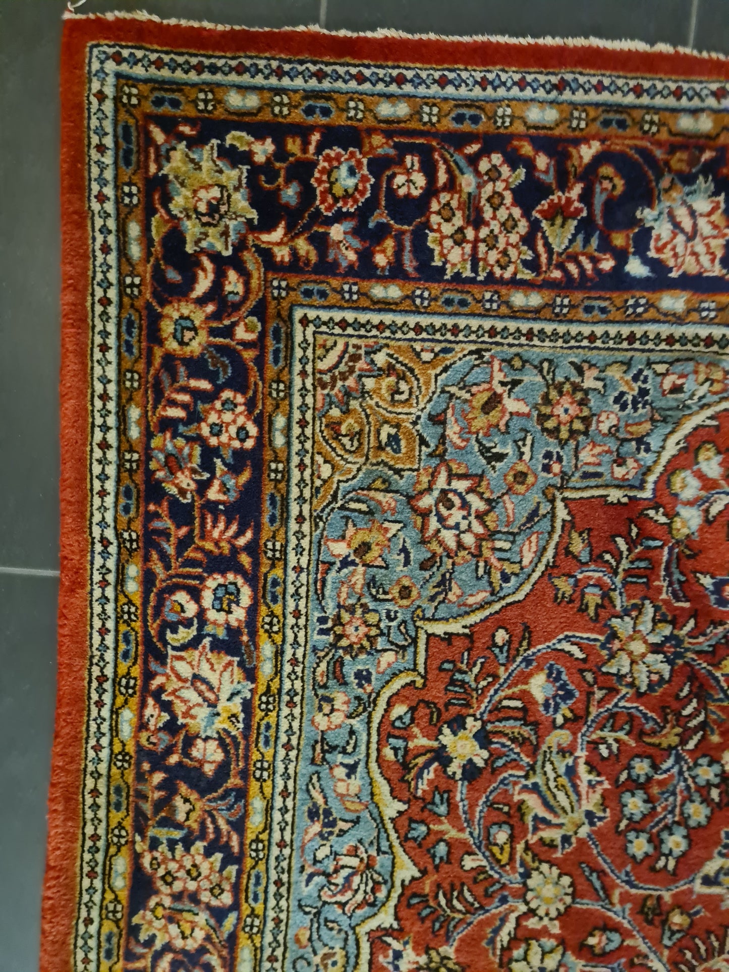 Perserteppich Orientteppich Handgeknüpfter Teppich Täbris 225x130cm