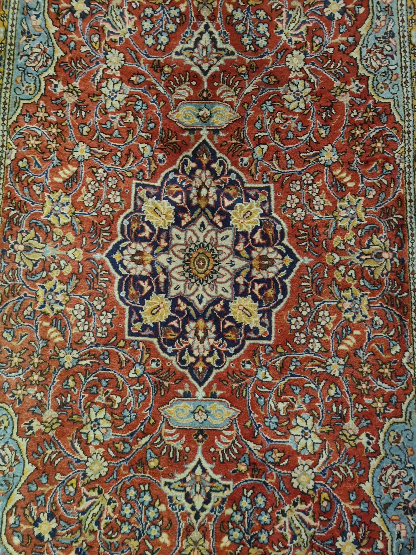 Perserteppich Orientteppich Handgeknüpfter Teppich Täbris 225x130cm