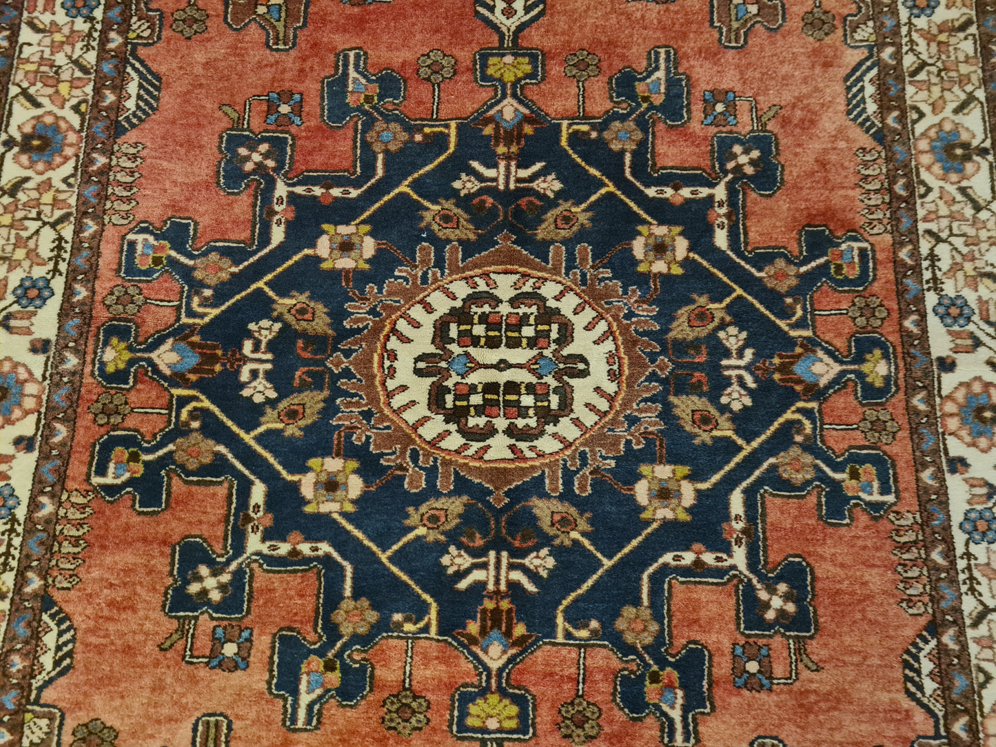 Perserteppich Orientteppich Handgeknüpfter Teppich Bachtiar 200x130cm