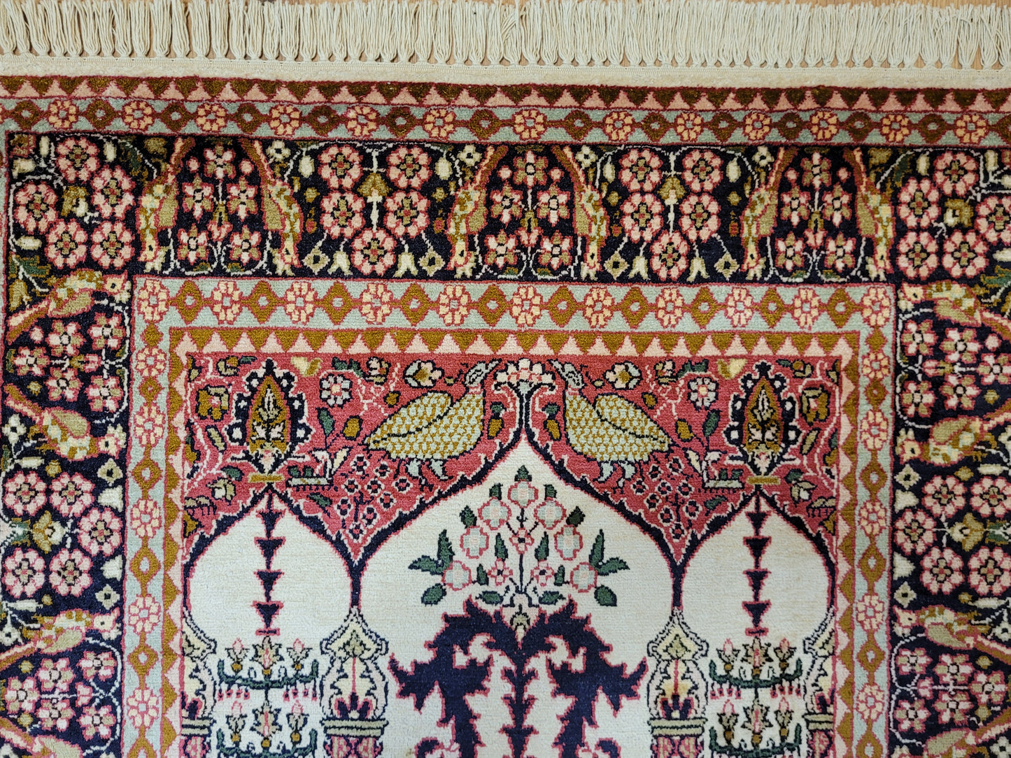 Ghom Teppich Seide feine Knüpfung figürliche Darstellung