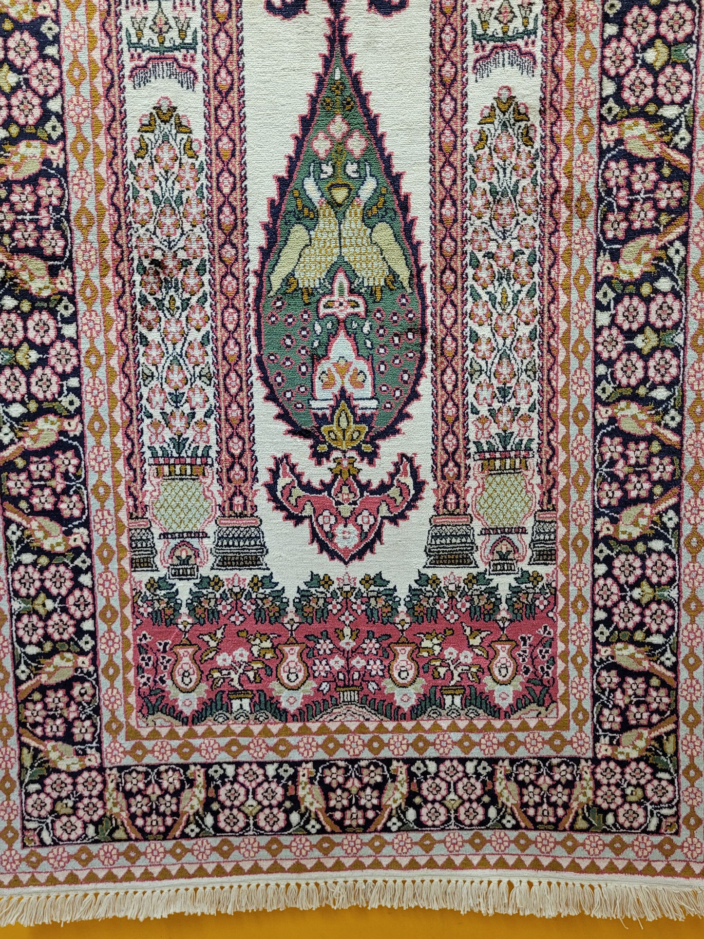 Ghom Teppich Seide feine Knüpfung figürliche Darstellung