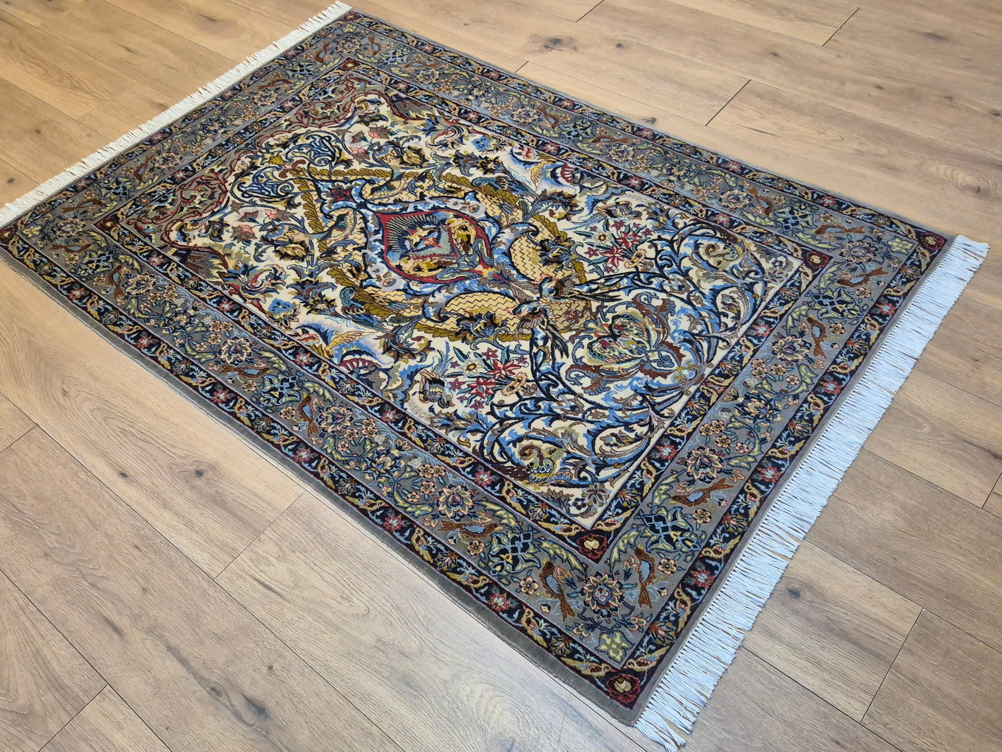 Isfahan Teppich Korkwolle mit Seide florales Design fein