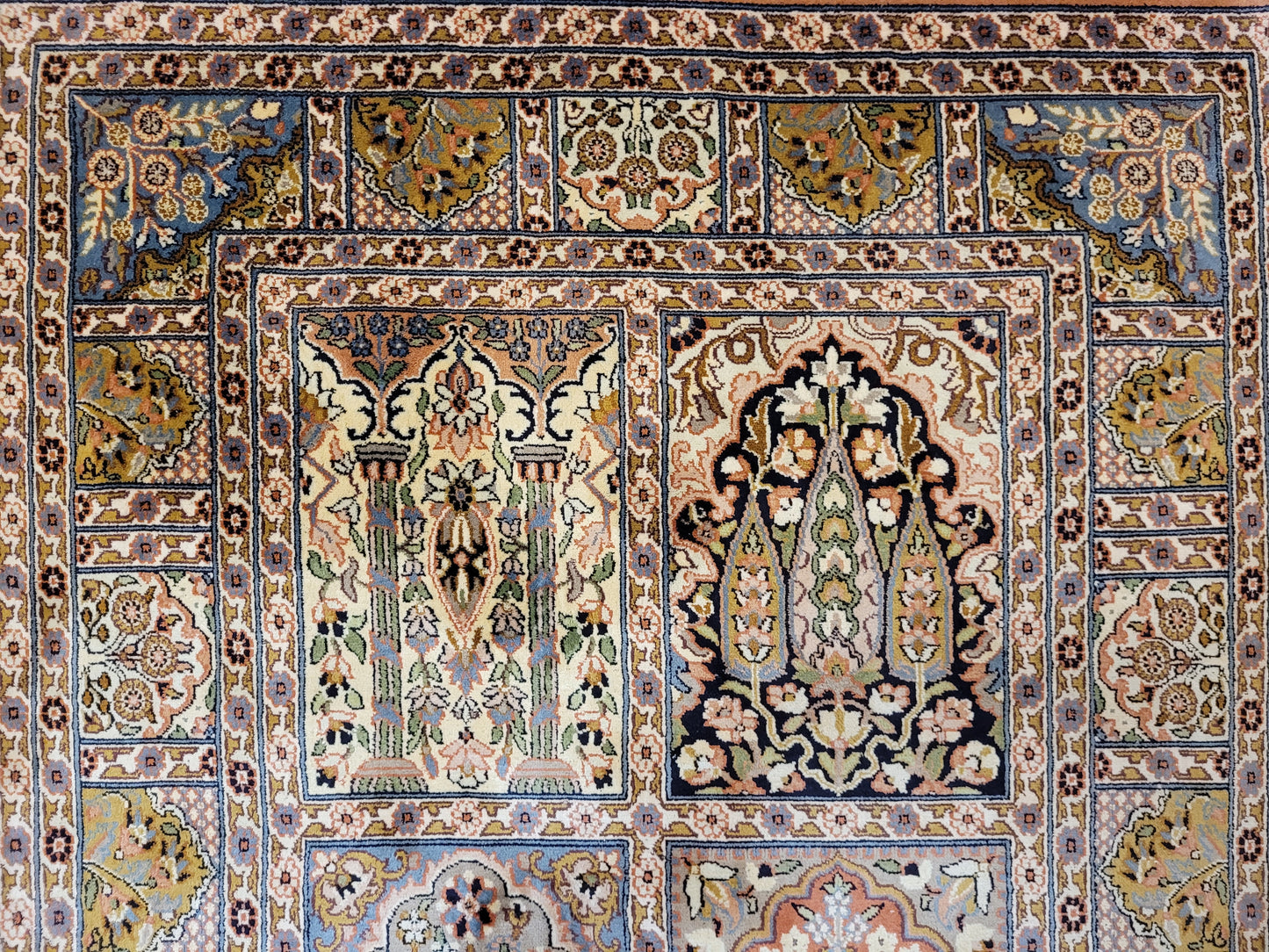 Ghom Teppich Seide feine Knüpfung Gartenmotiv