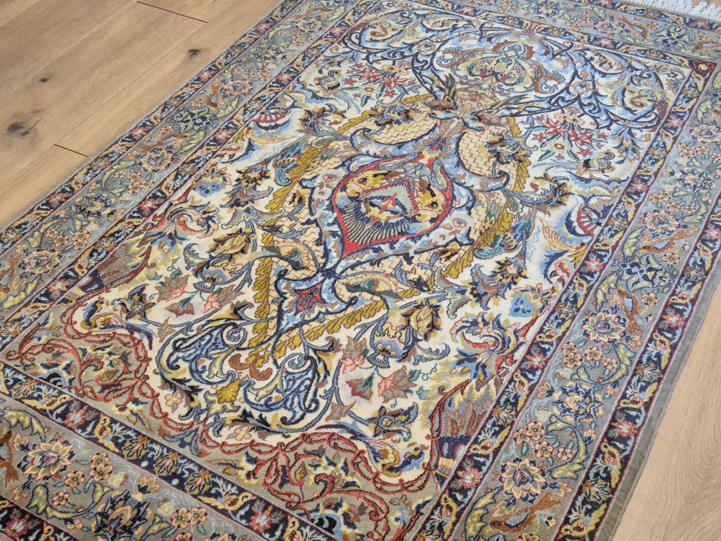 Isfahan Teppich Korkwolle mit Seide florales Design fein