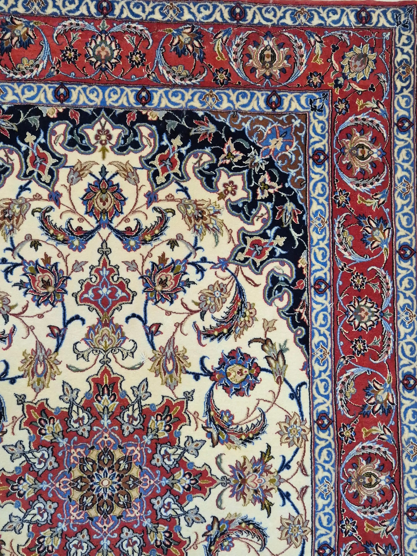 Isfahan Teppich Korkwolle mit Seide Medaillon fein