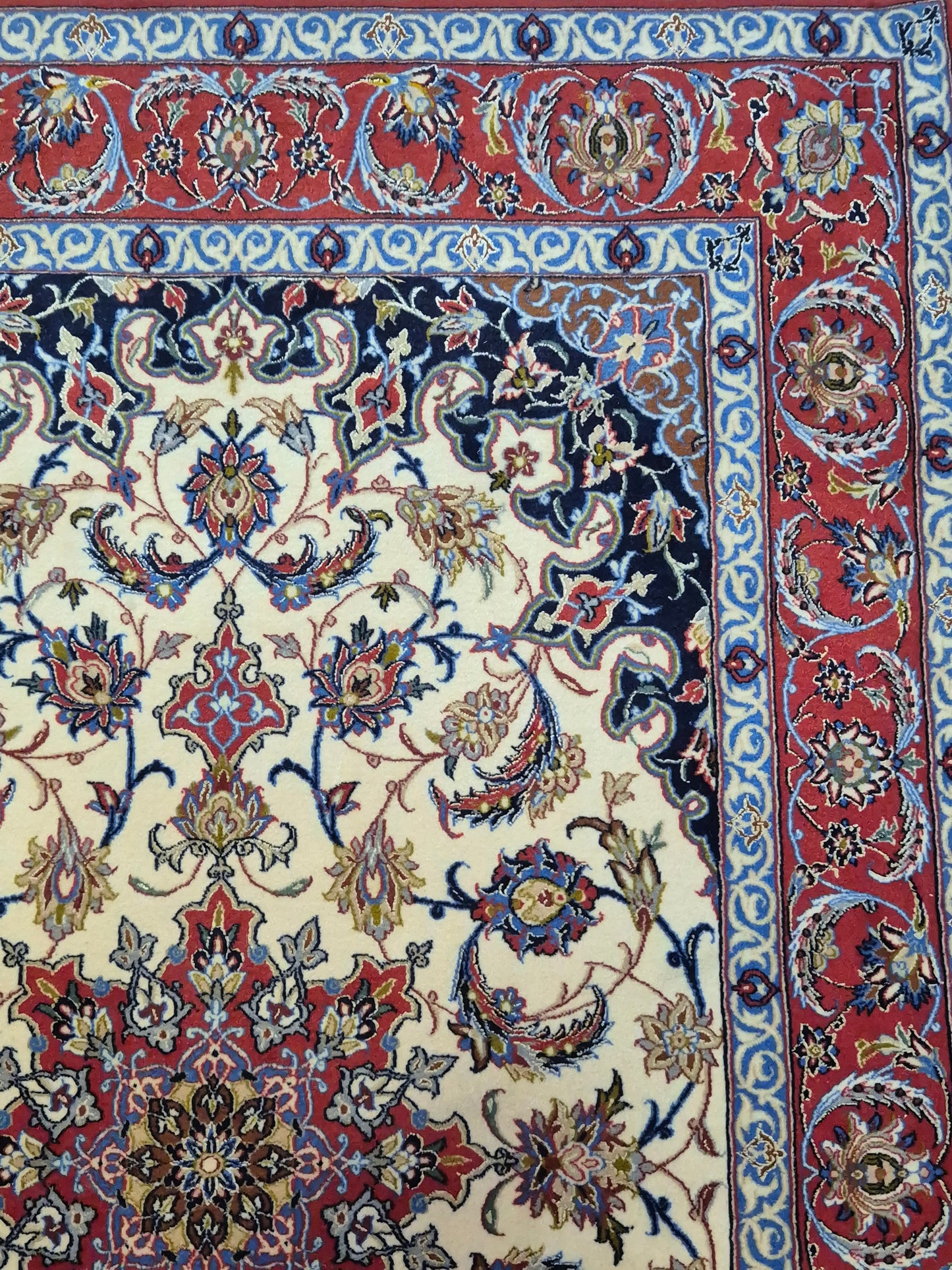 Isfahan Teppich Korkwolle mit Seide Medaillon fein