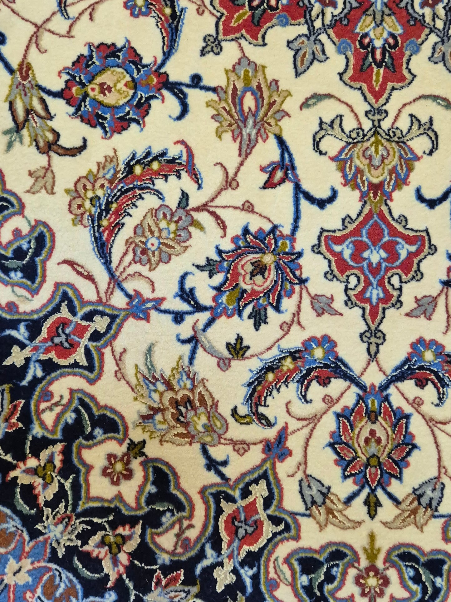 Isfahan Teppich Korkwolle mit Seide Medaillon fein