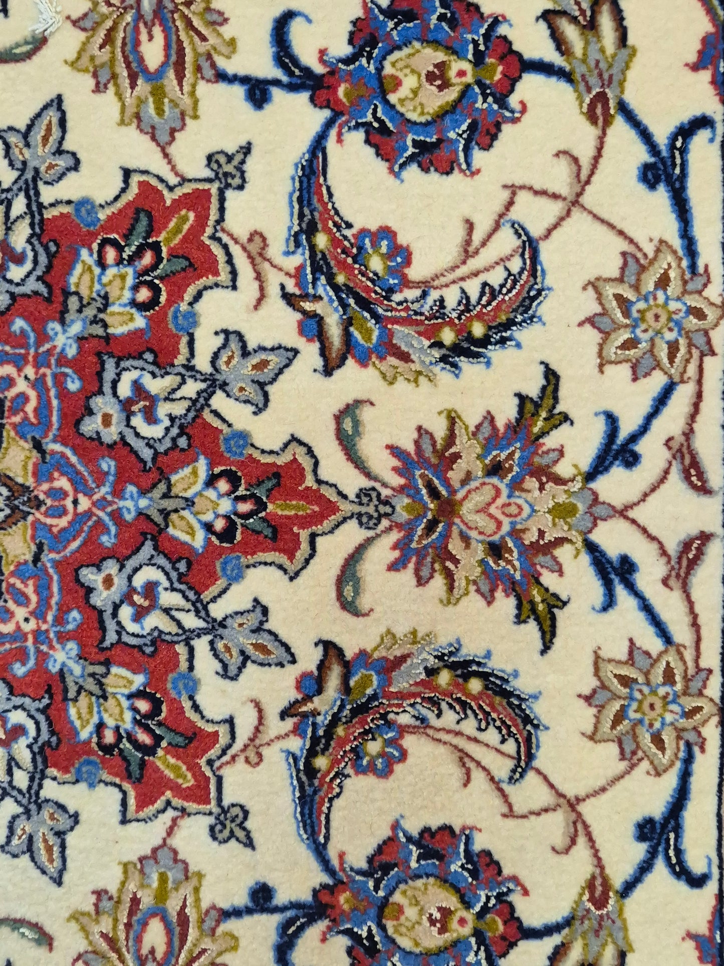 Isfahan Teppich Korkwolle mit Seide Medaillon fein