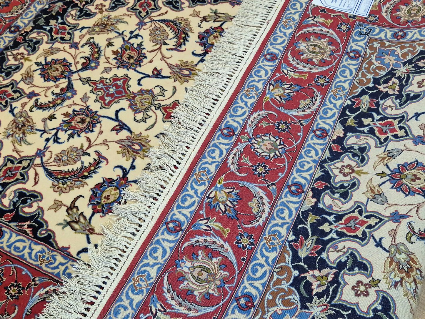 Isfahan Teppich Korkwolle mit Seide Medaillon fein