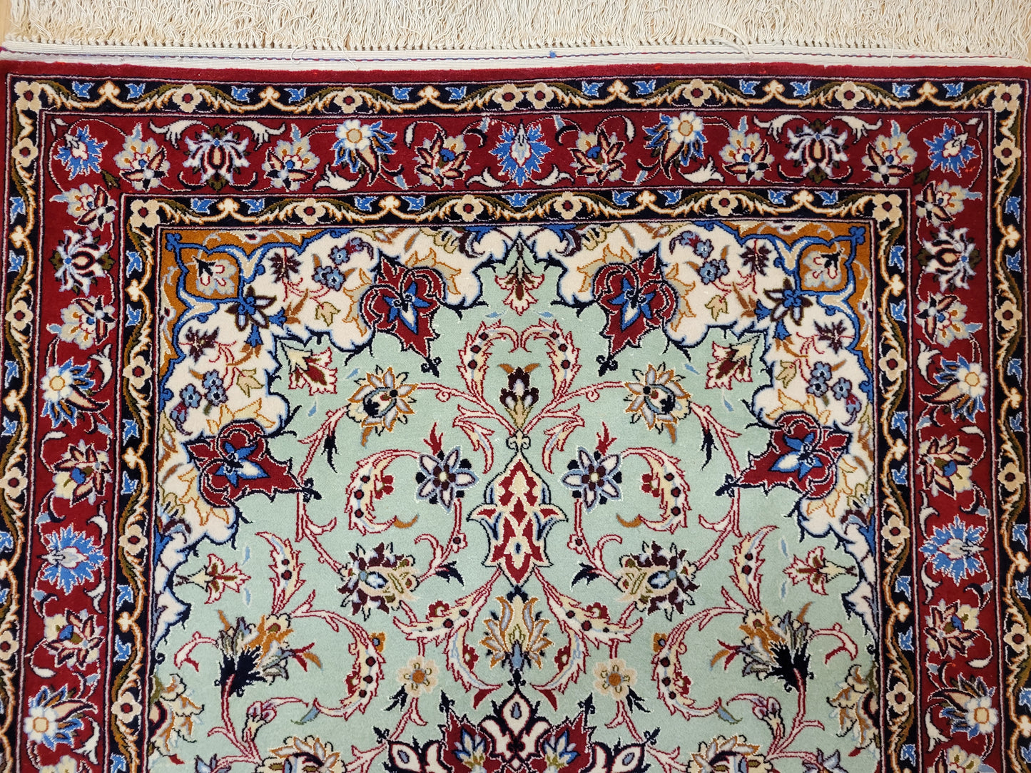 Isfahan Teppich Korkwolle Seide fein handgeknüpft