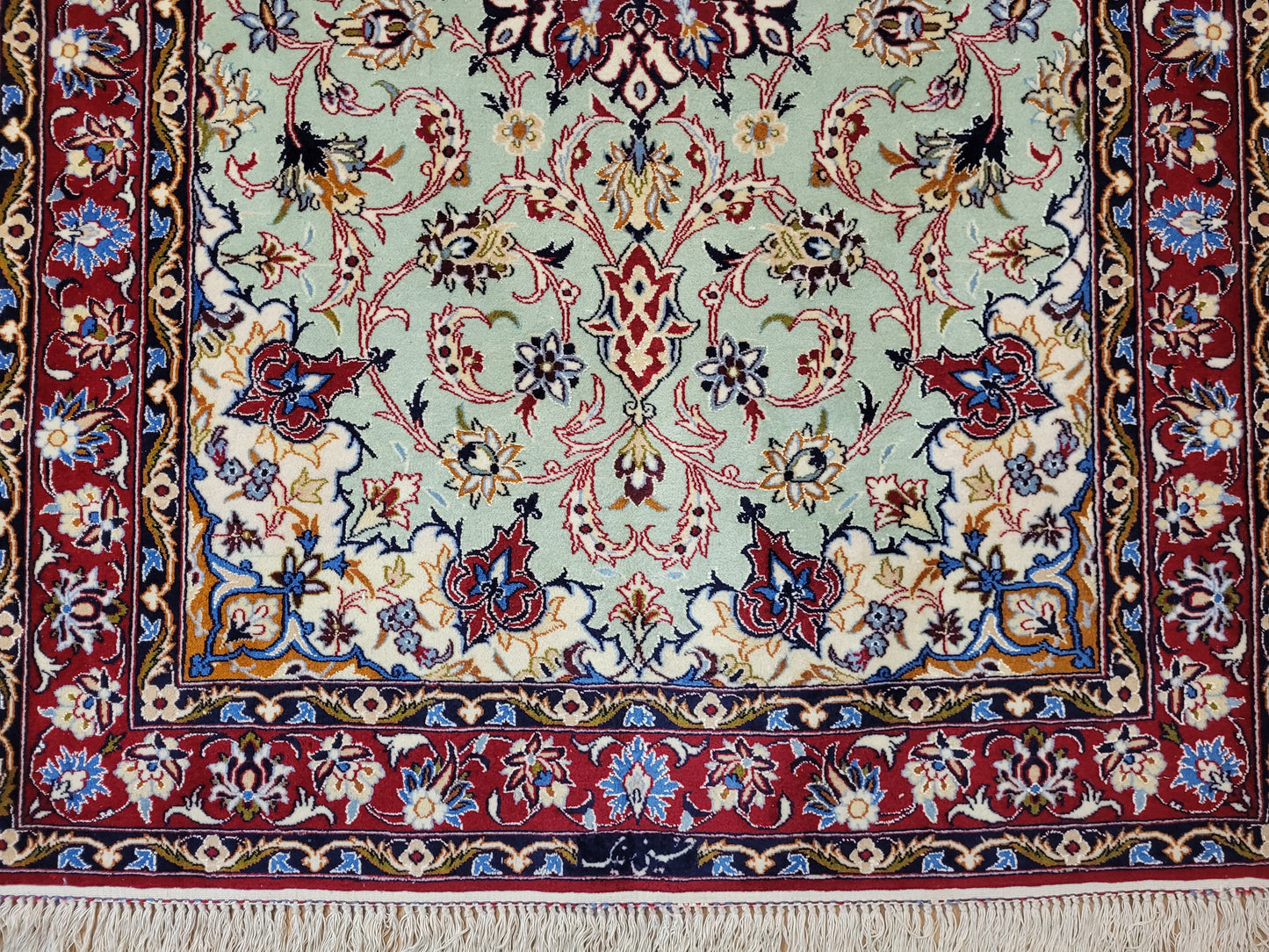 Isfahan Teppich Korkwolle Seide fein handgeknüpft