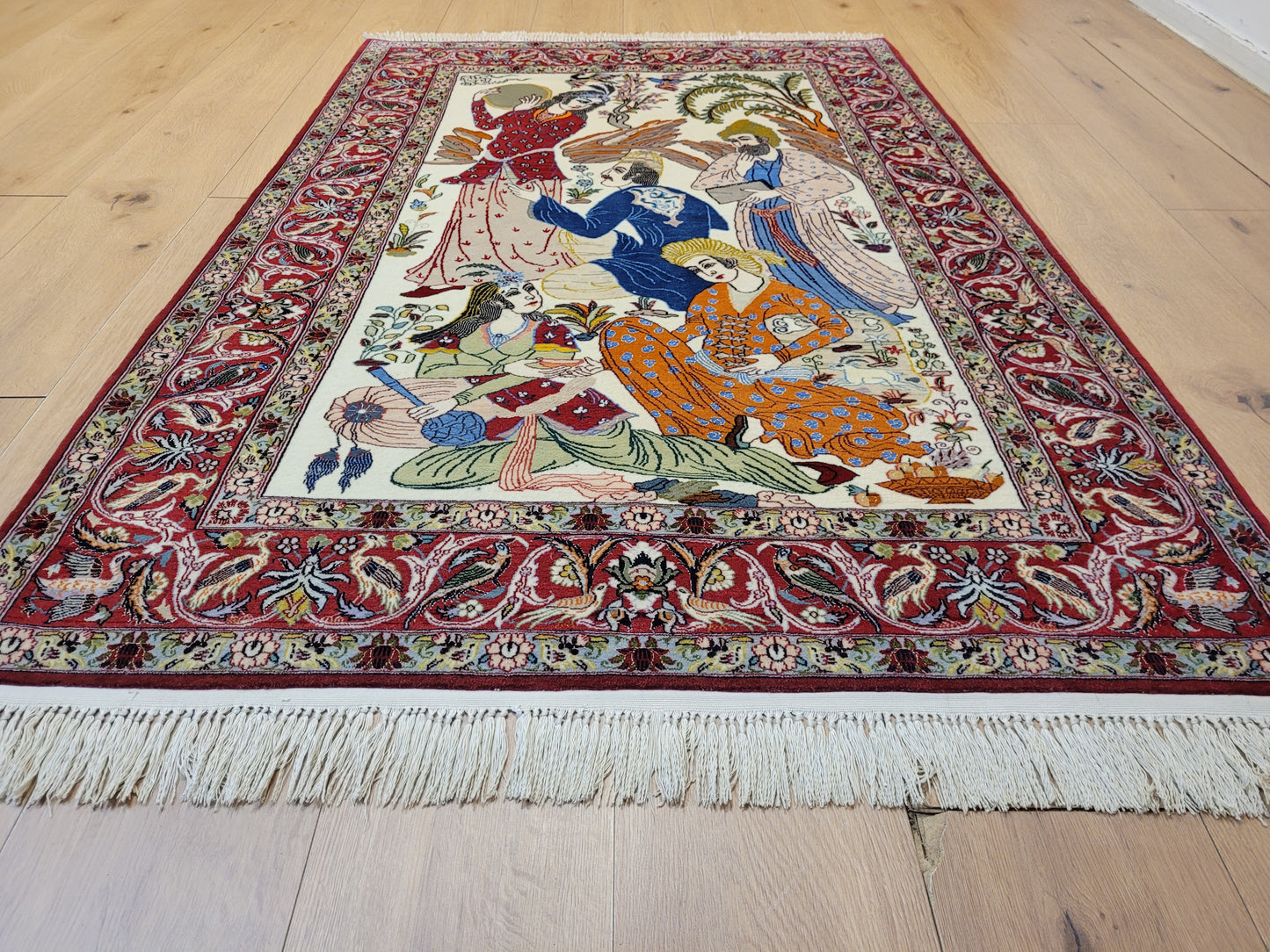 isfahan Bilderteppich Korkwolle Seide fein handgeknüpft
