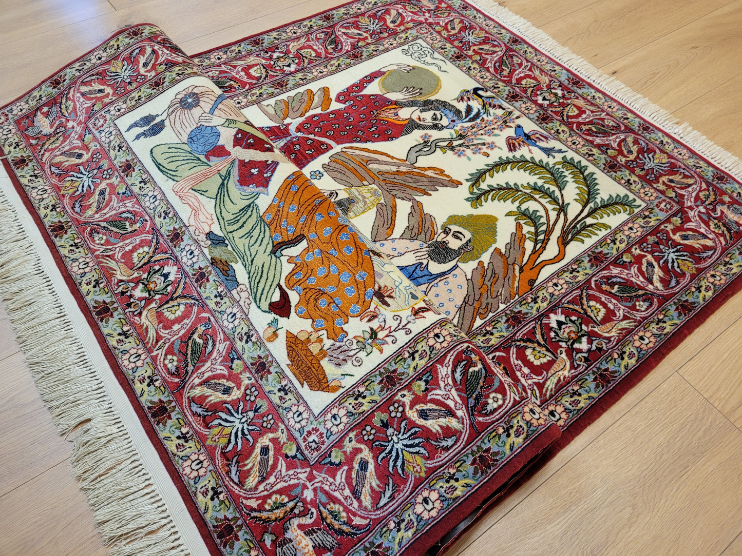 isfahan Bilderteppich Korkwolle Seide fein handgeknüpft