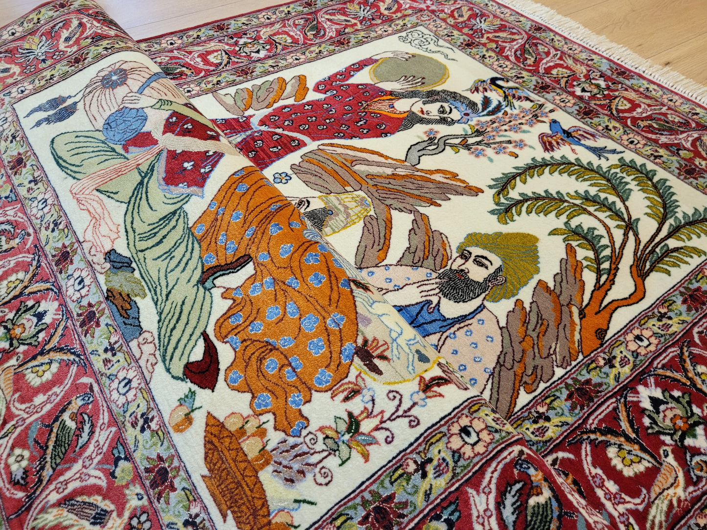 isfahan Bilderteppich Korkwolle Seide fein handgeknüpft