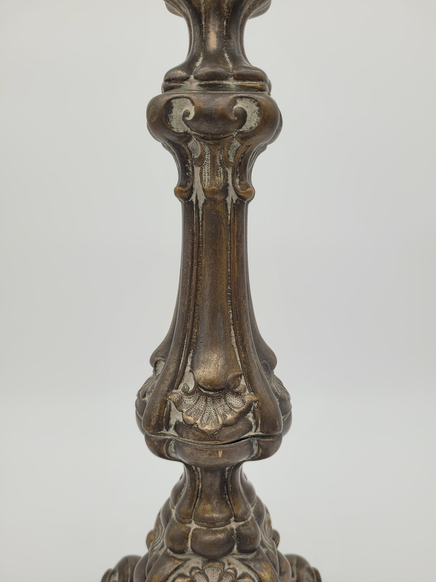 Paar Bronze Kerzenhalter Barock Stil Kerzenleuchter Kerzenständer