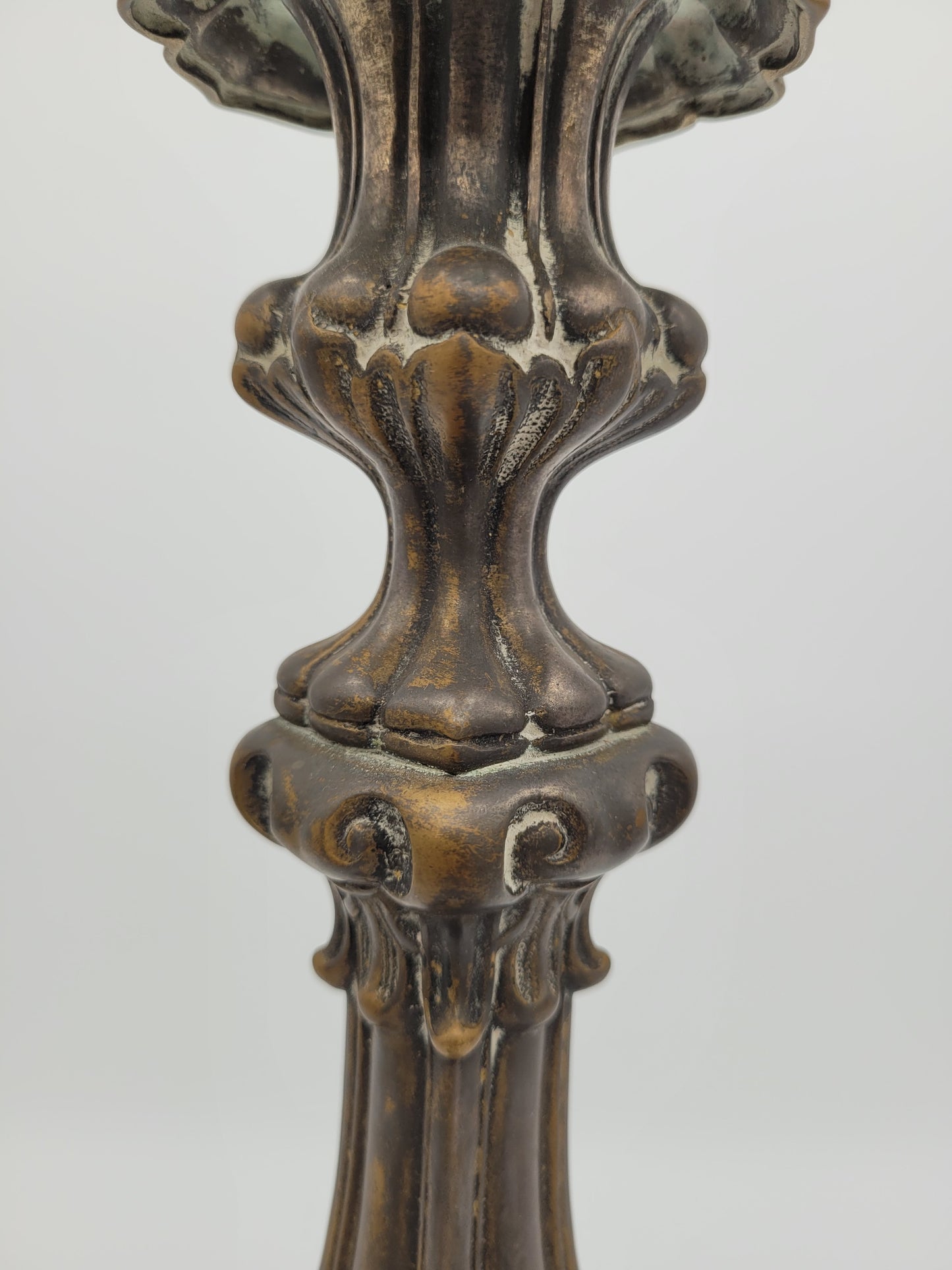 Paar Bronze Kerzenhalter Barock Stil Kerzenleuchter Kerzenständer