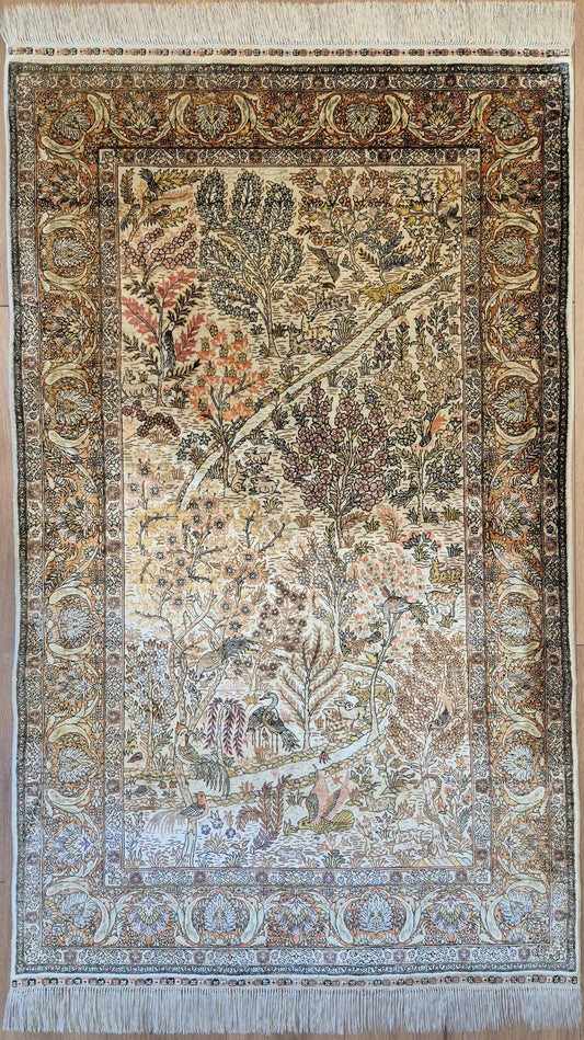 Hereke Seidenteppich Seide auf Seide Jagdszene fein