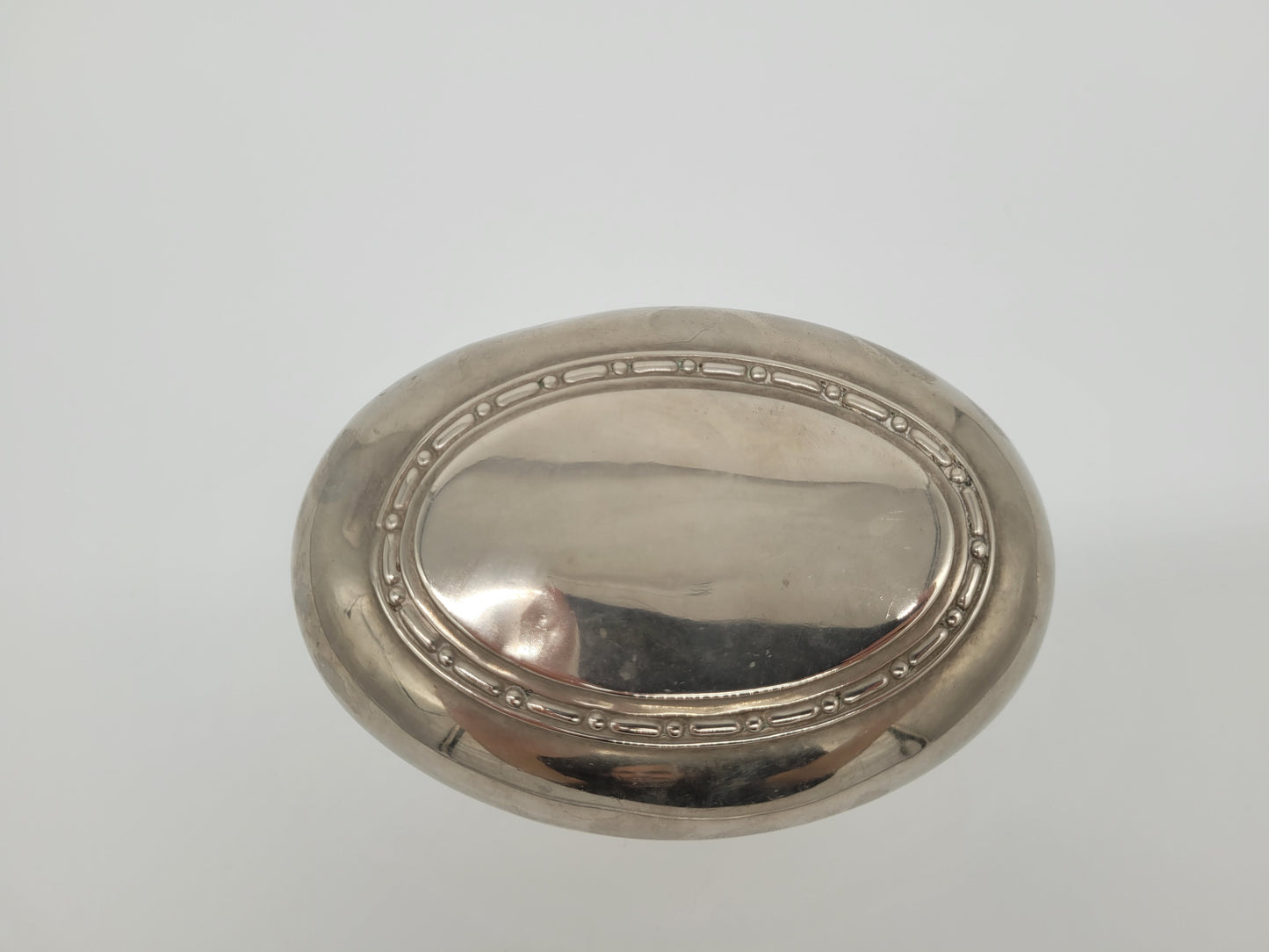 Versilberte Dose Schmuckdose Schmuckschatulle mit Verzierung Silberdose