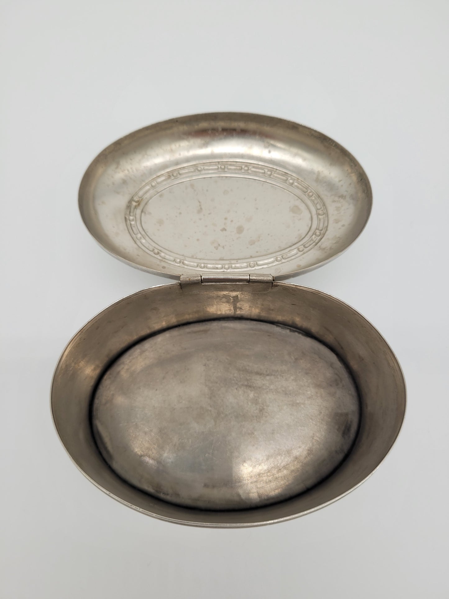 Versilberte Dose Schmuckdose Schmuckschatulle mit Verzierung Silberdose