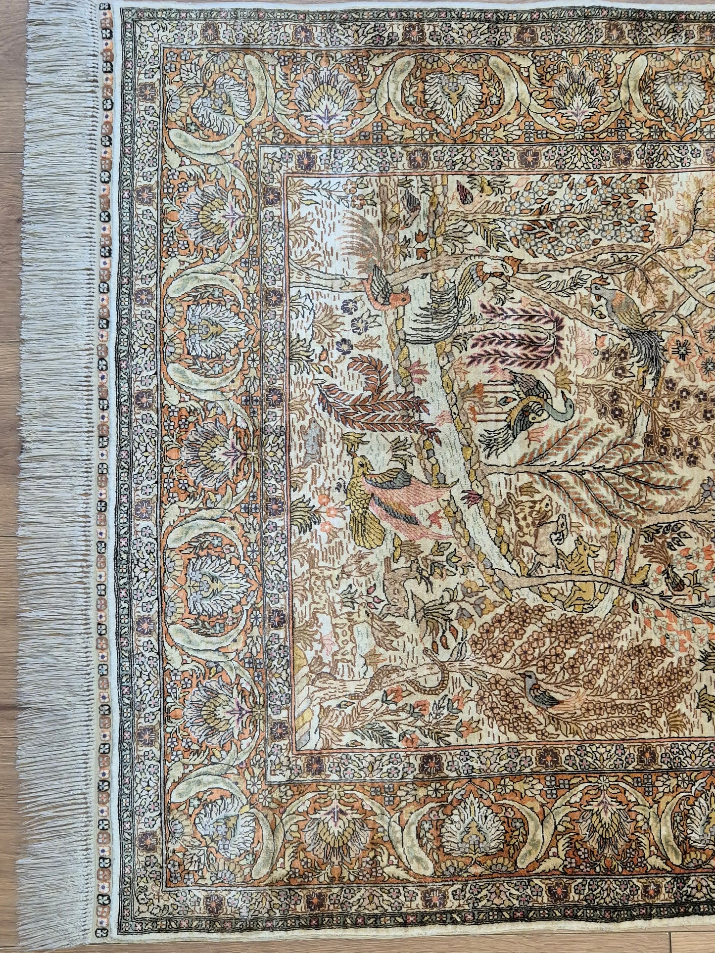 Hereke Seidenteppich Seide auf Seide Jagdszene fein