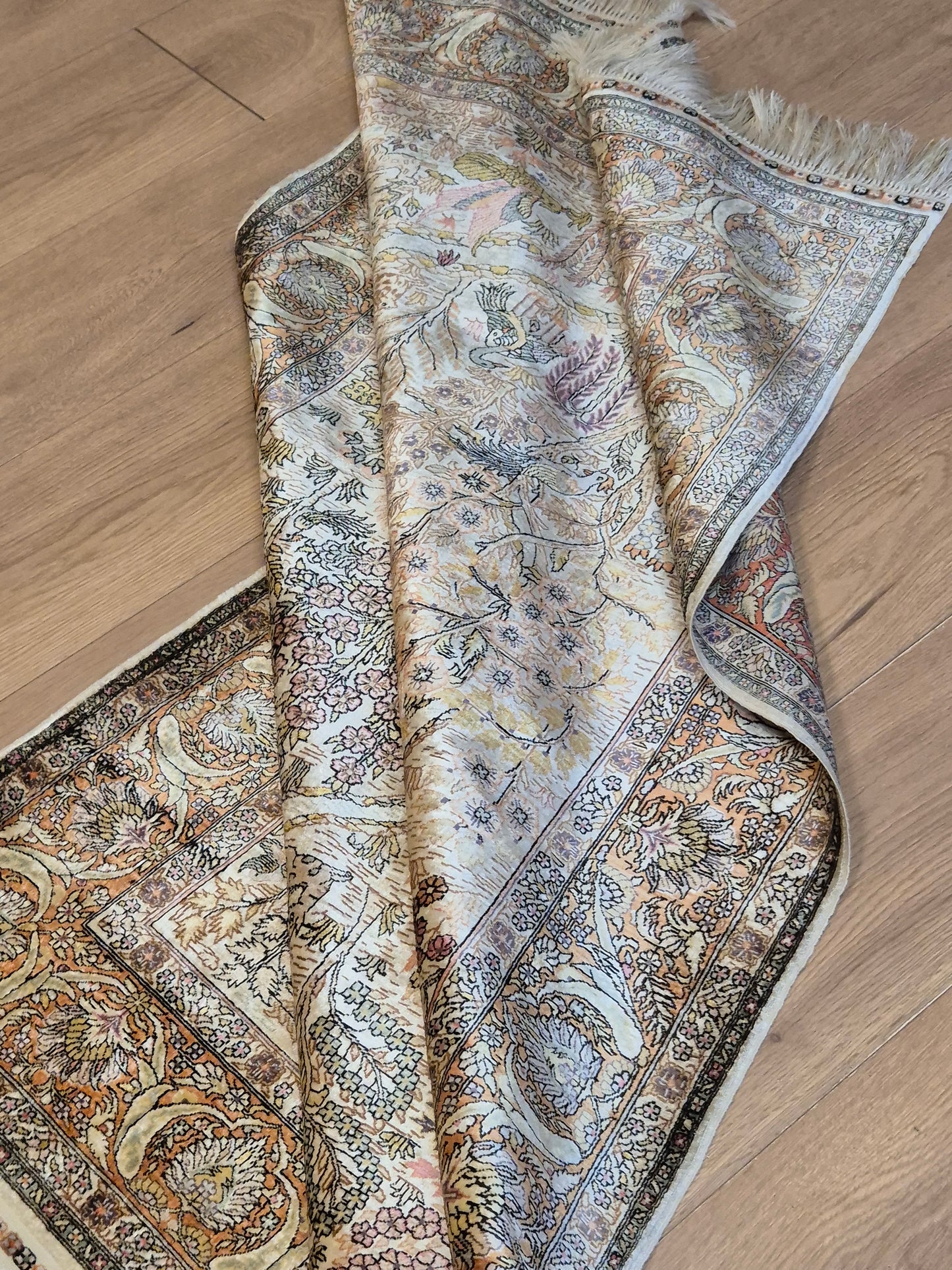 Hereke Seidenteppich Seide auf Seide Jagdszene fein