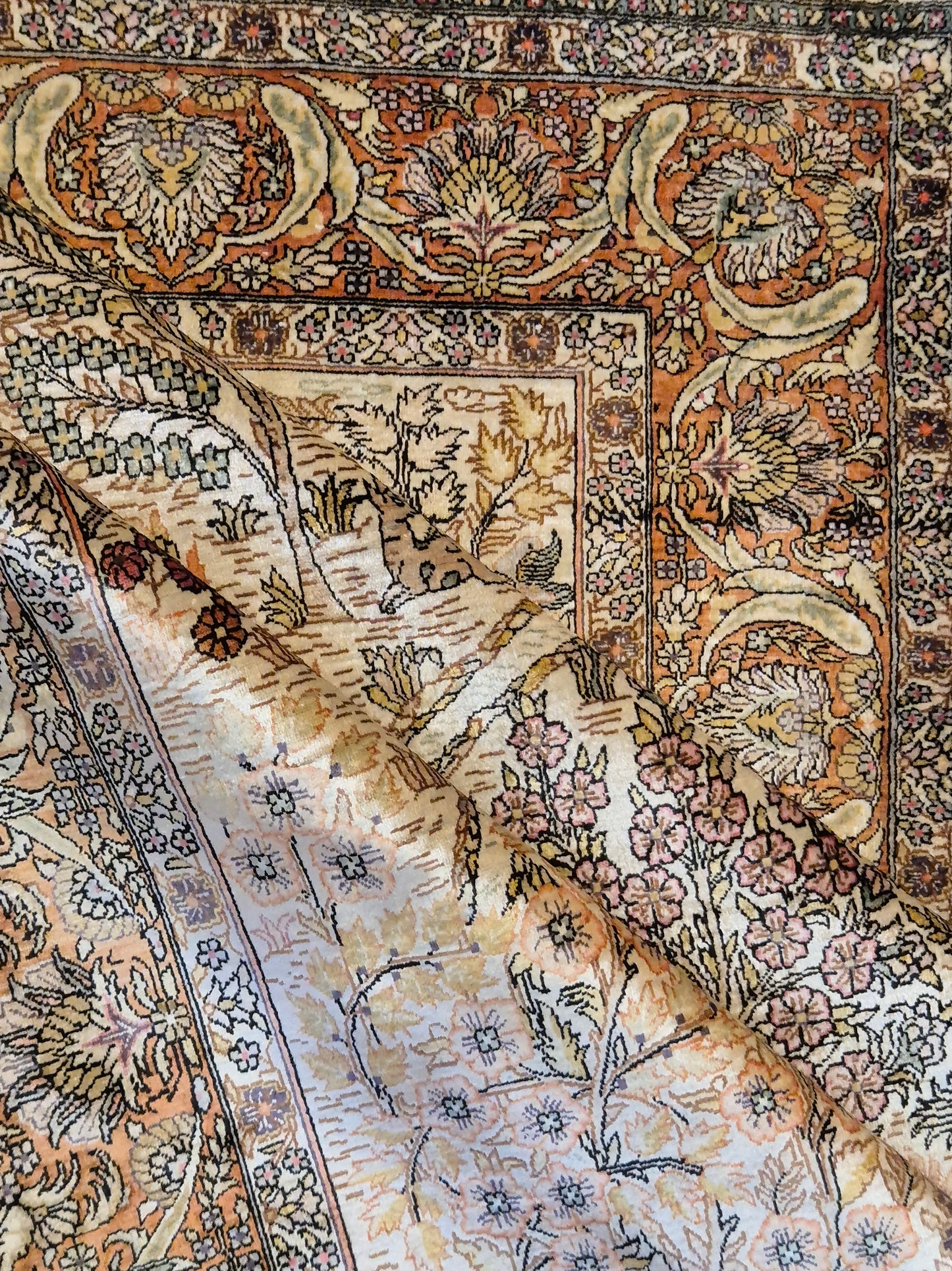 Hereke Seidenteppich Seide auf Seide Jagdszene fein