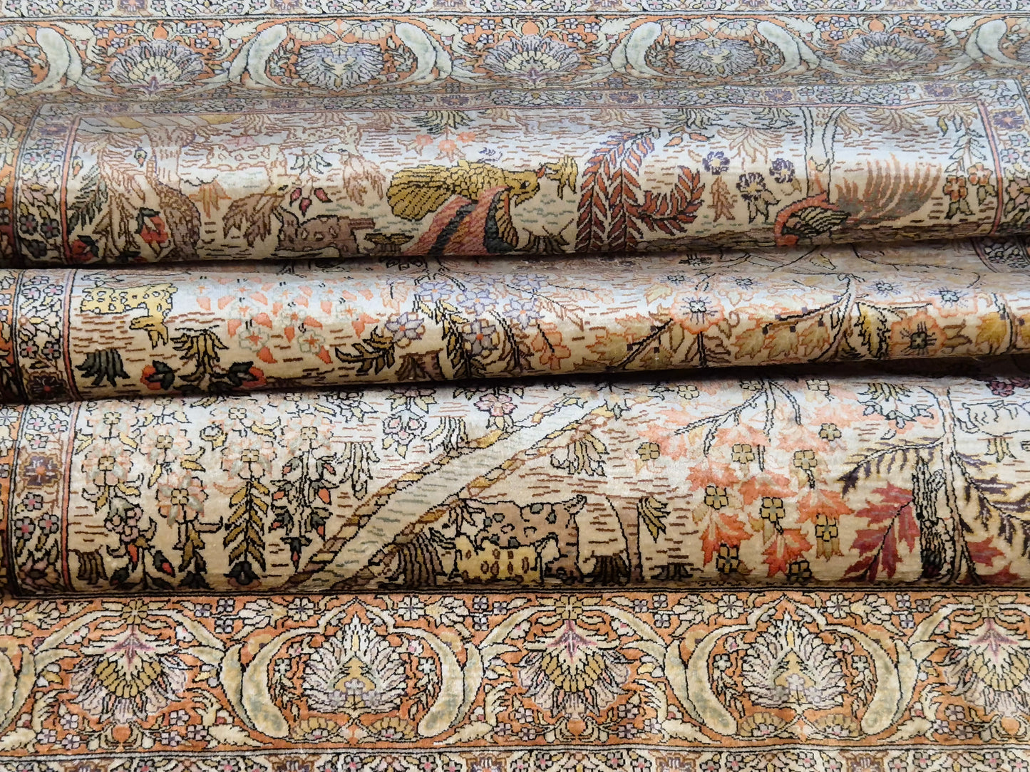 Hereke Seidenteppich Seide auf Seide Jagdszene fein