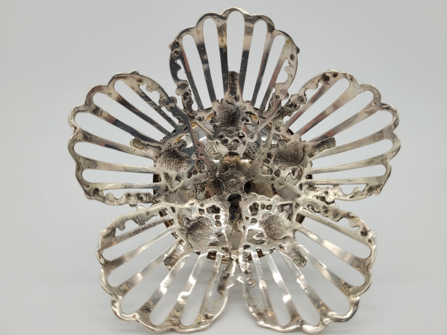 Paar Kerzenständer 835er Silber mit Floralem Design Handarbeit