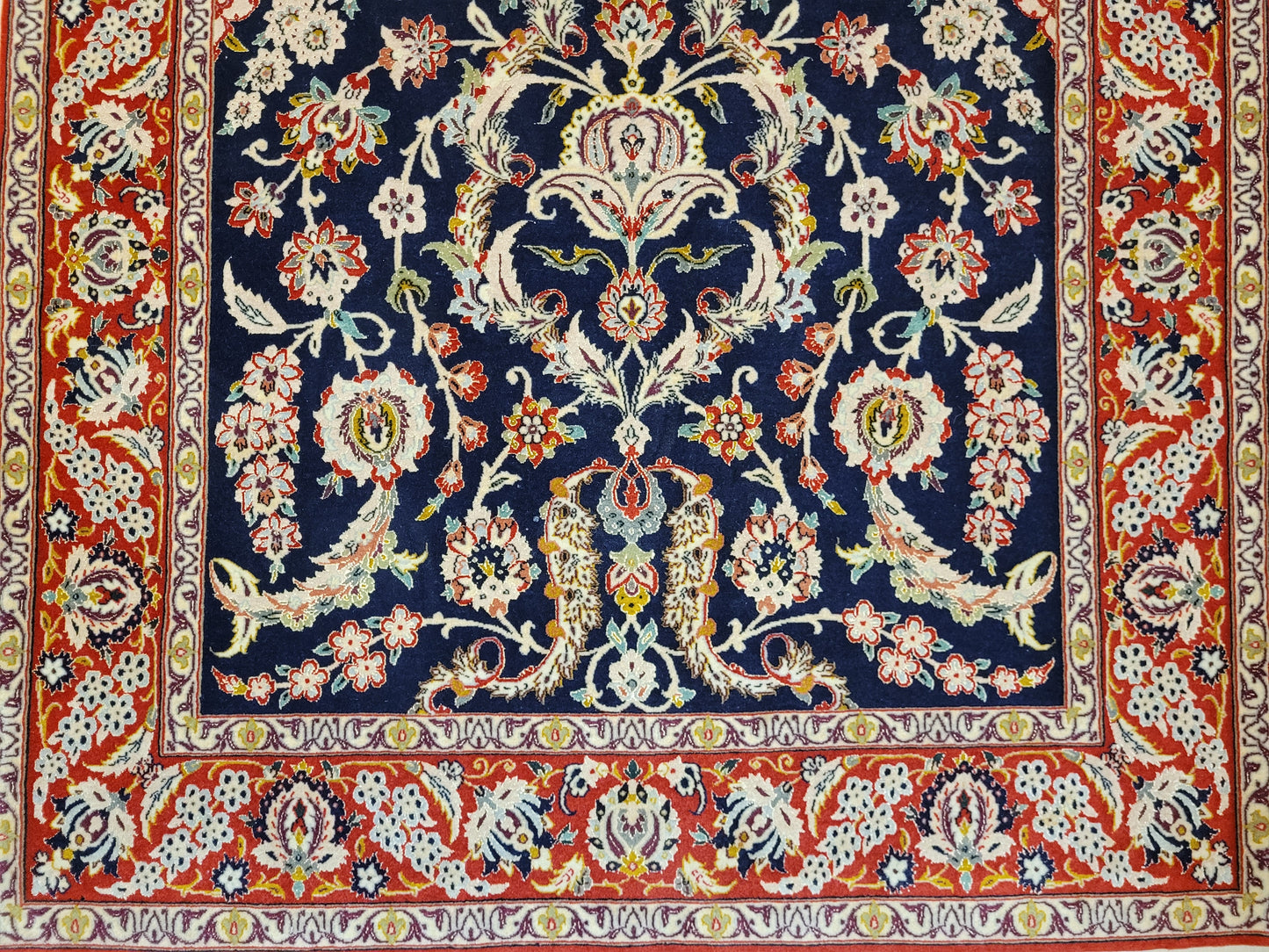 Isfahan Teppich Korkwolle Seide fein handgeknüpft