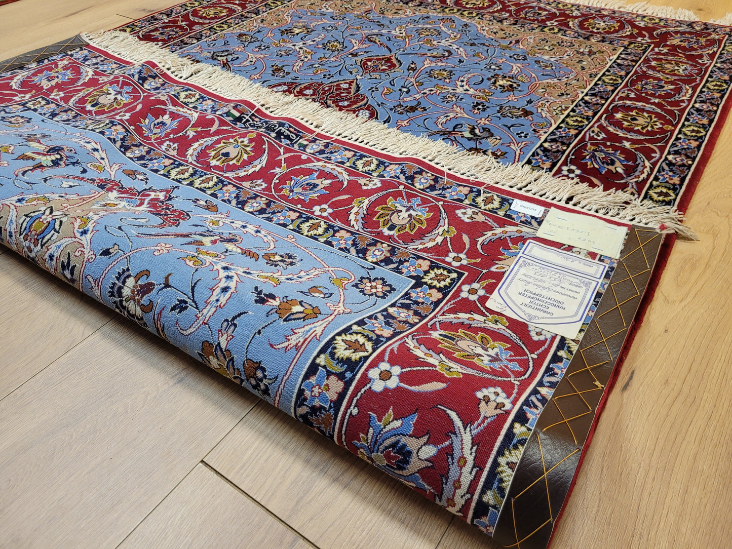 Isfahan Teppich Korkwolle Seide fein handgeknüpft signiert