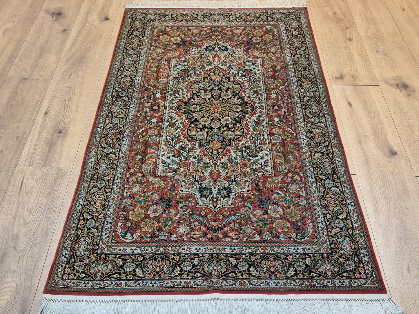 Hereke Teppich Seide auf Seide floral fein handgeknüpft